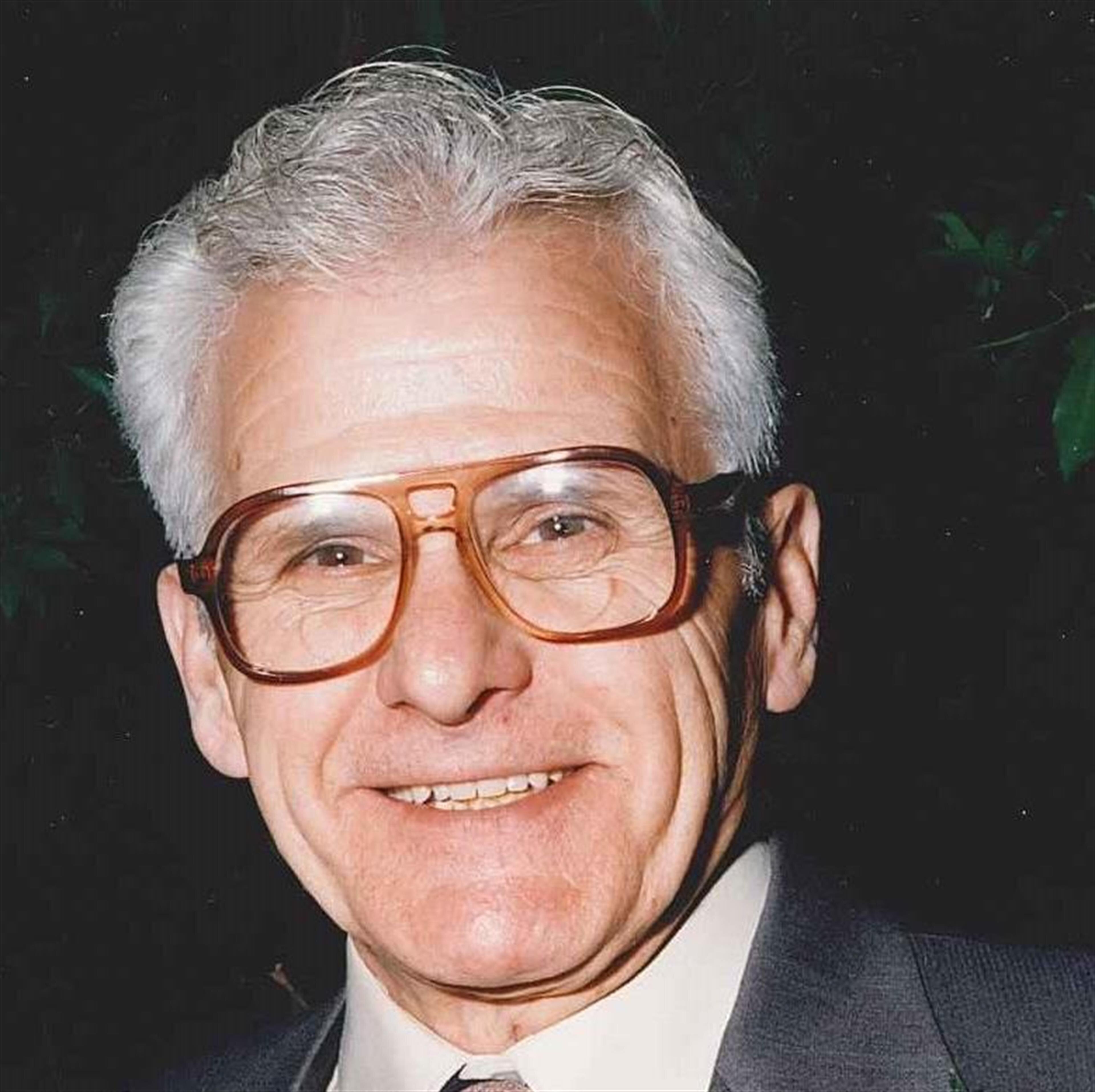 Warren William Graves