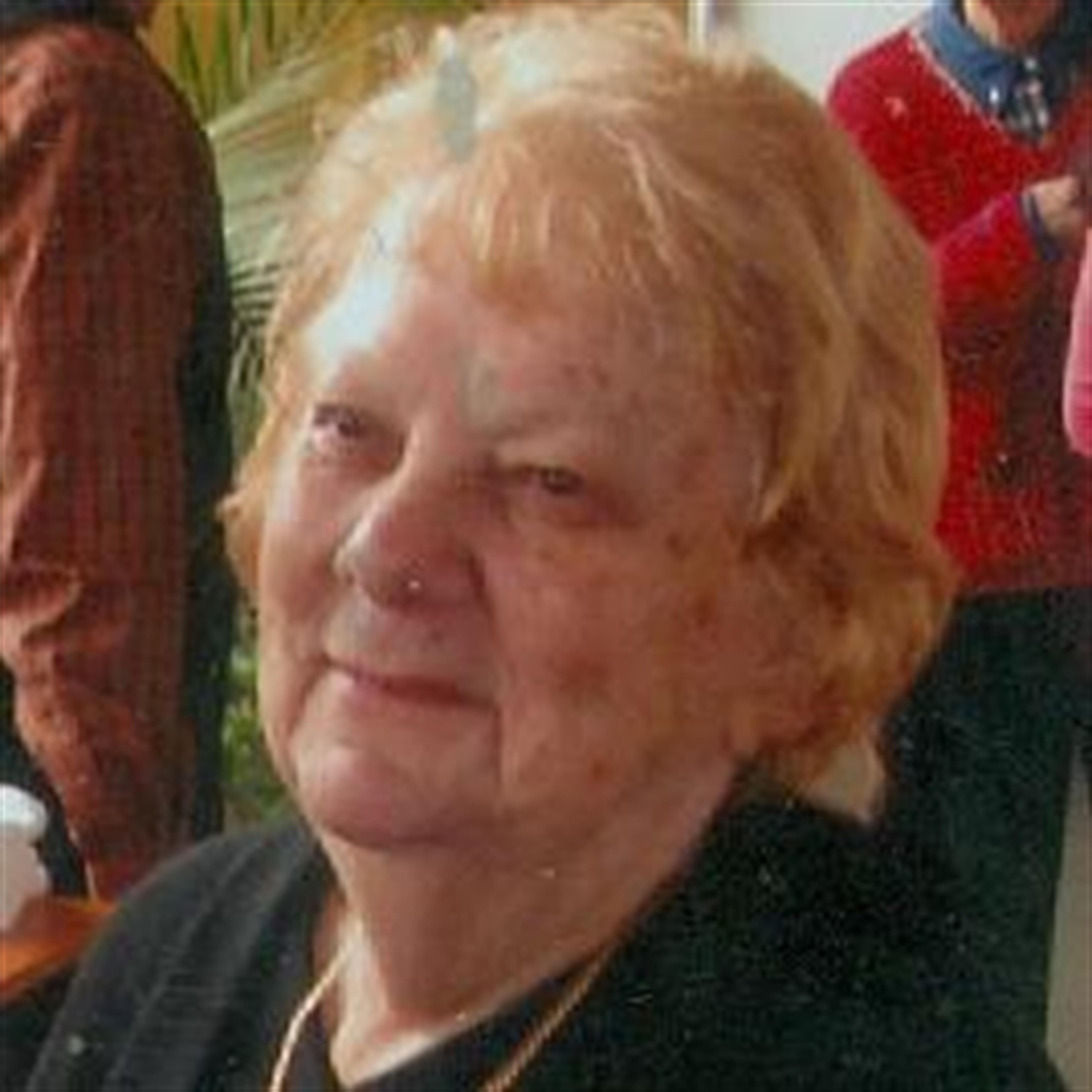 Mrs. Gloria Perez Arce