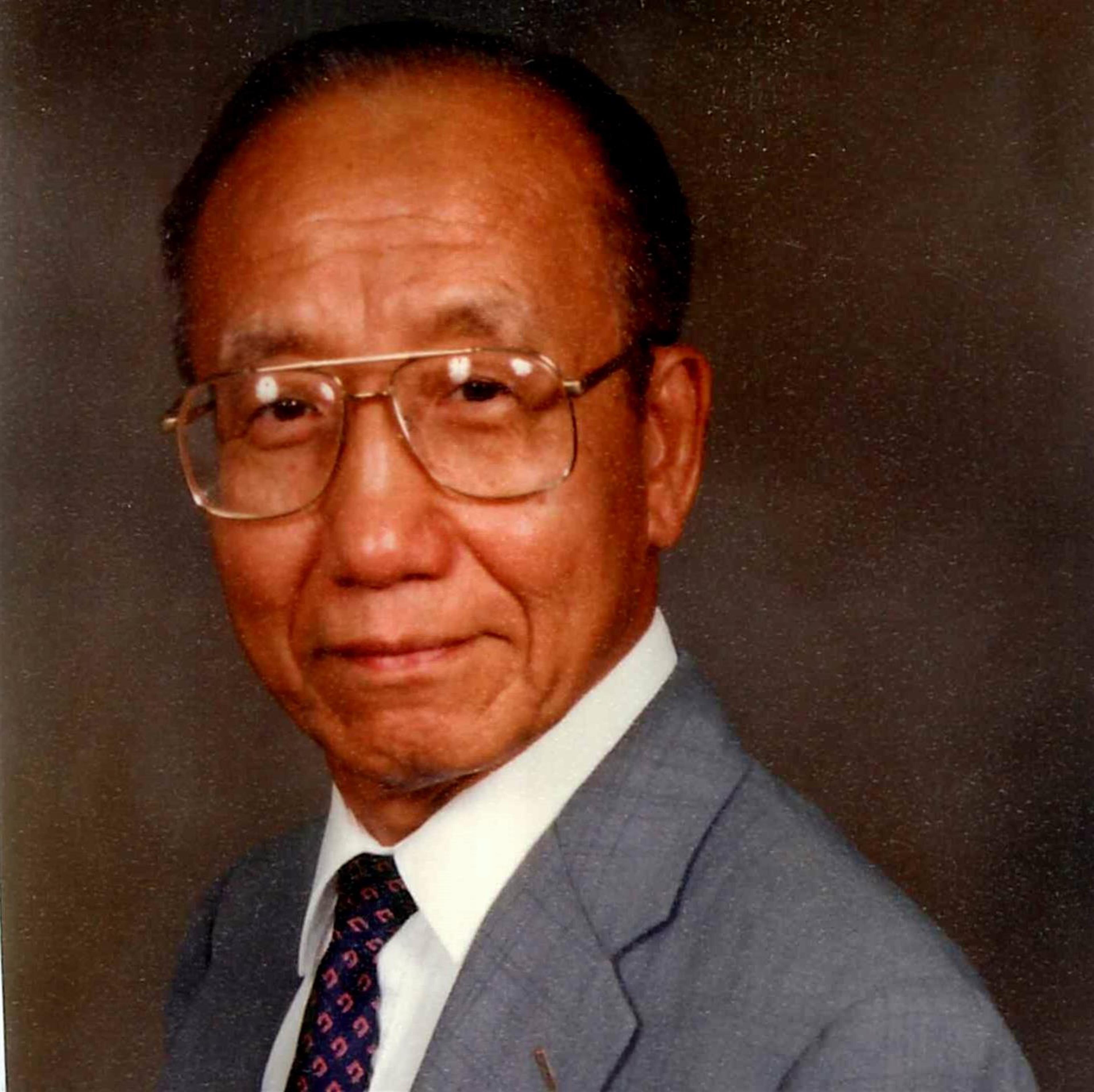 Dr. Fang Luke Chiu M.D.