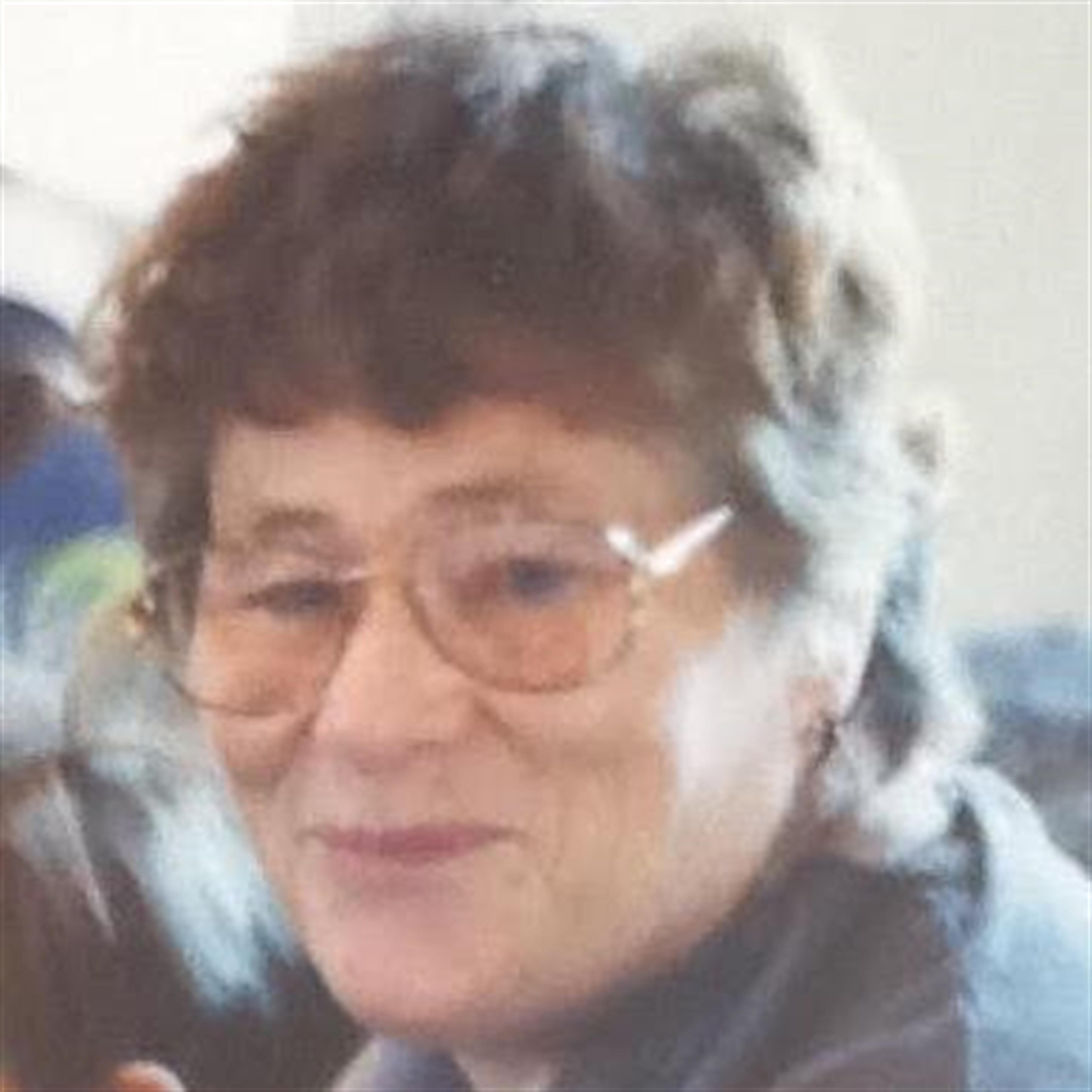 RUTH E. KAHNG