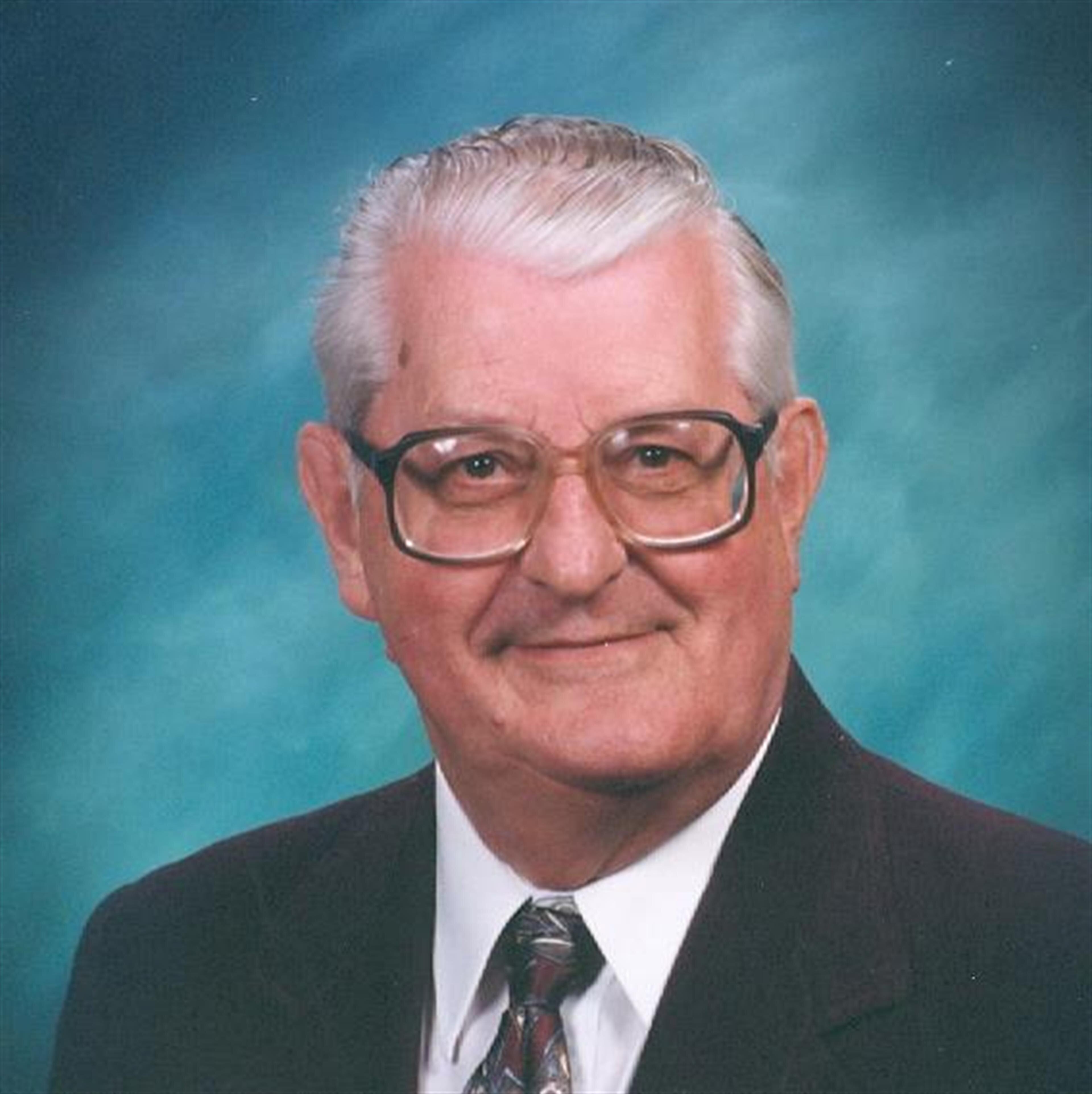 Mr.  Gerard 'Hap' Hasper