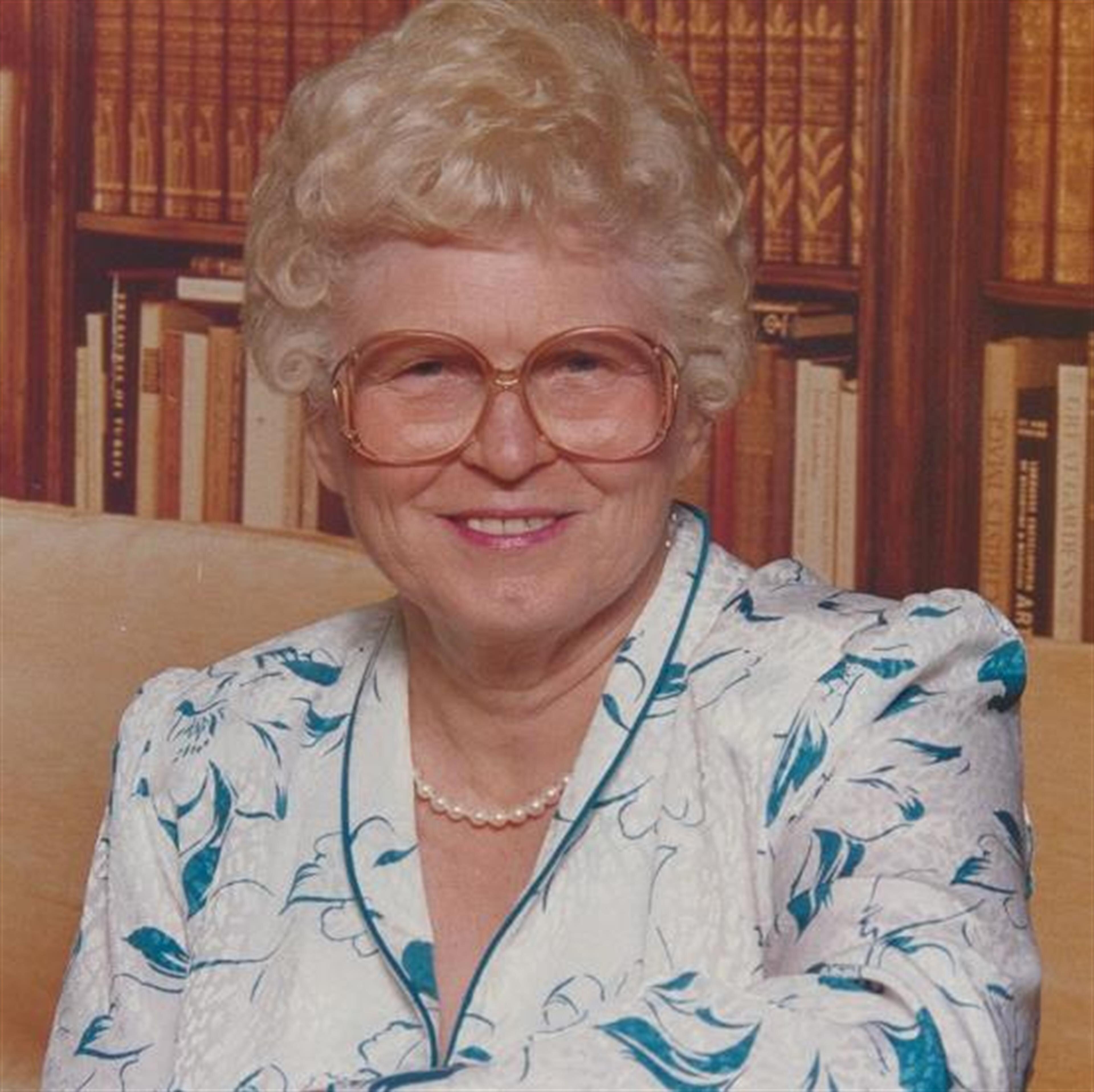 Ms. Ann Richards