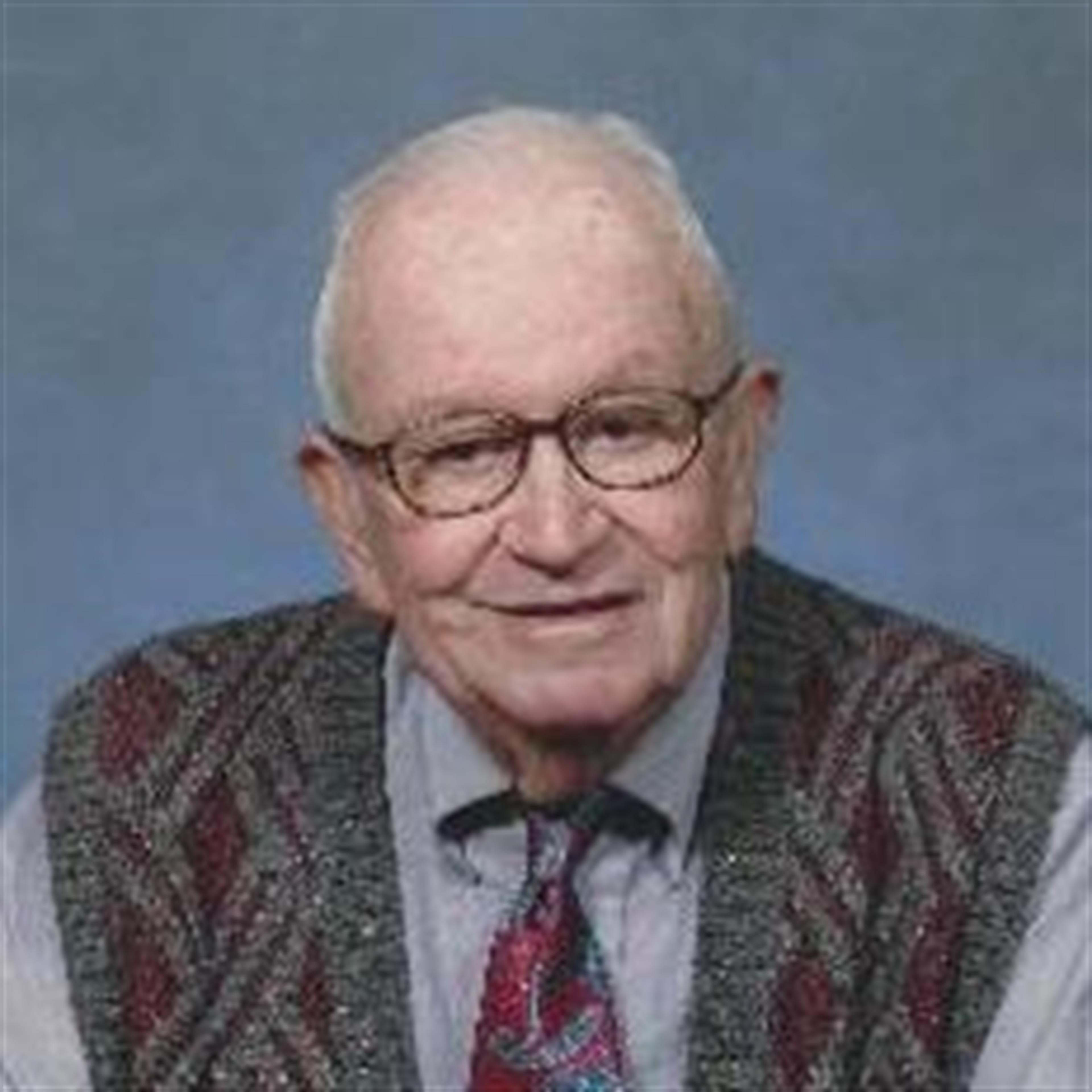 George W. Wesley (Camdenton)'s obituary picture