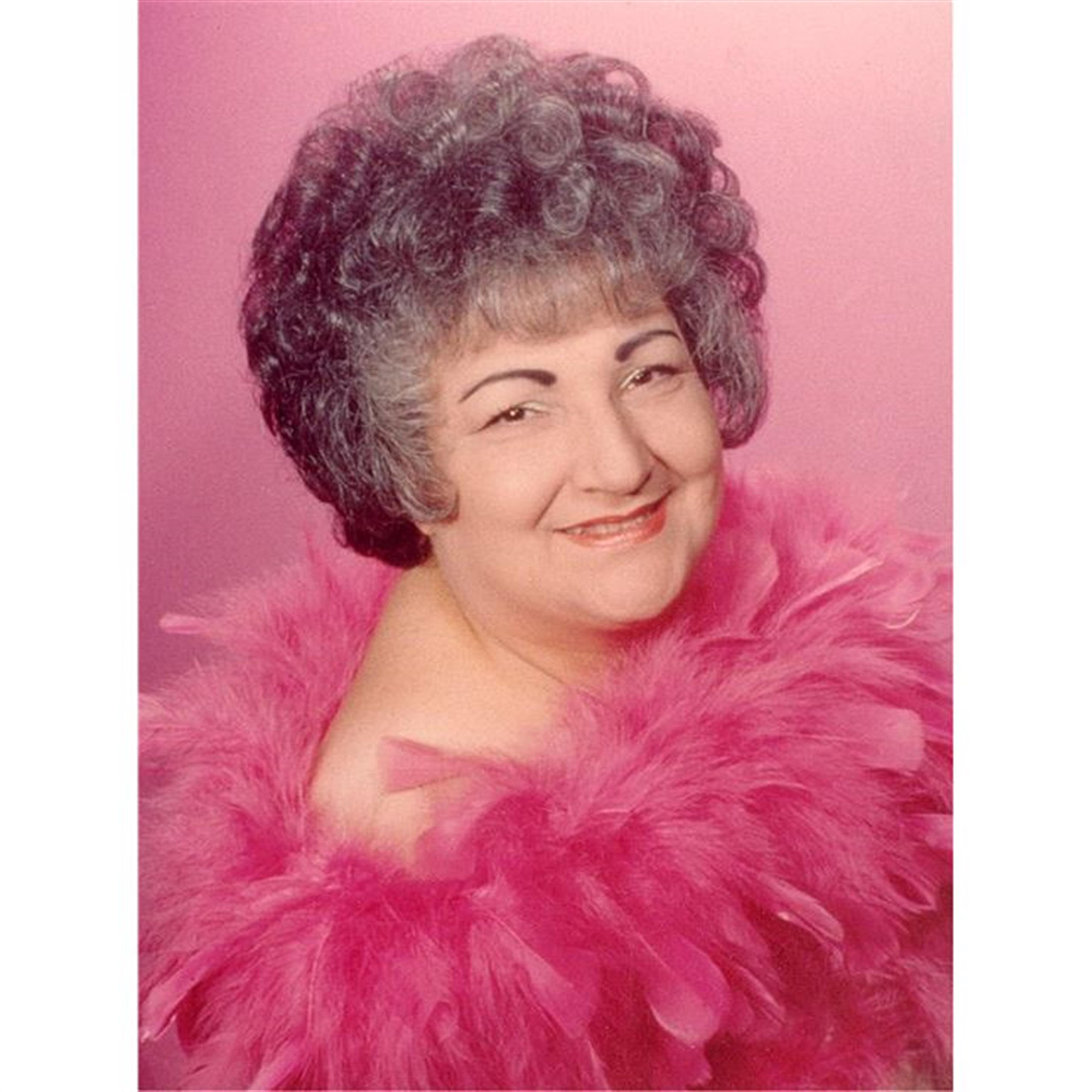 Jennie (Calderone) Kallas