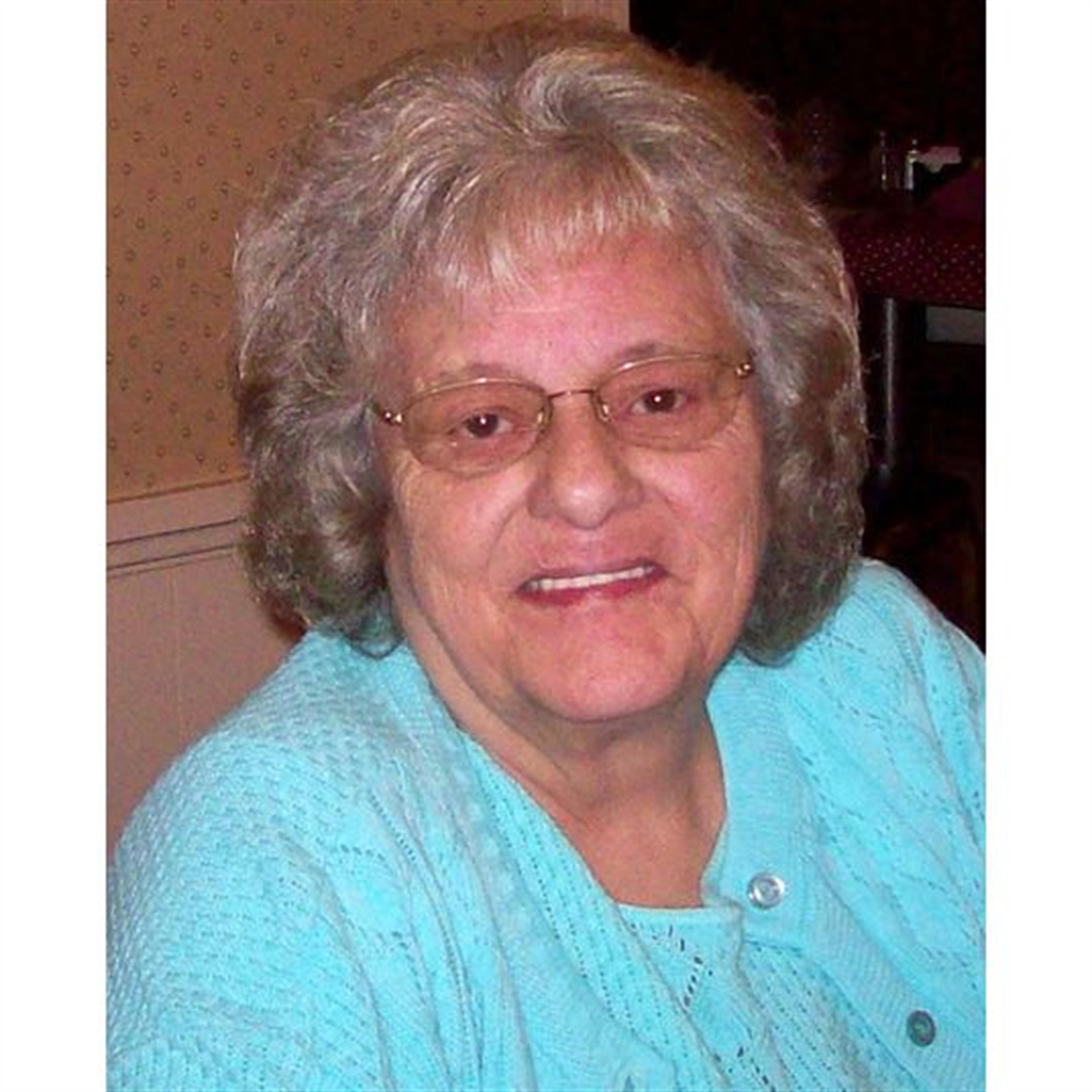 Nancy "Lu Lu" Moff