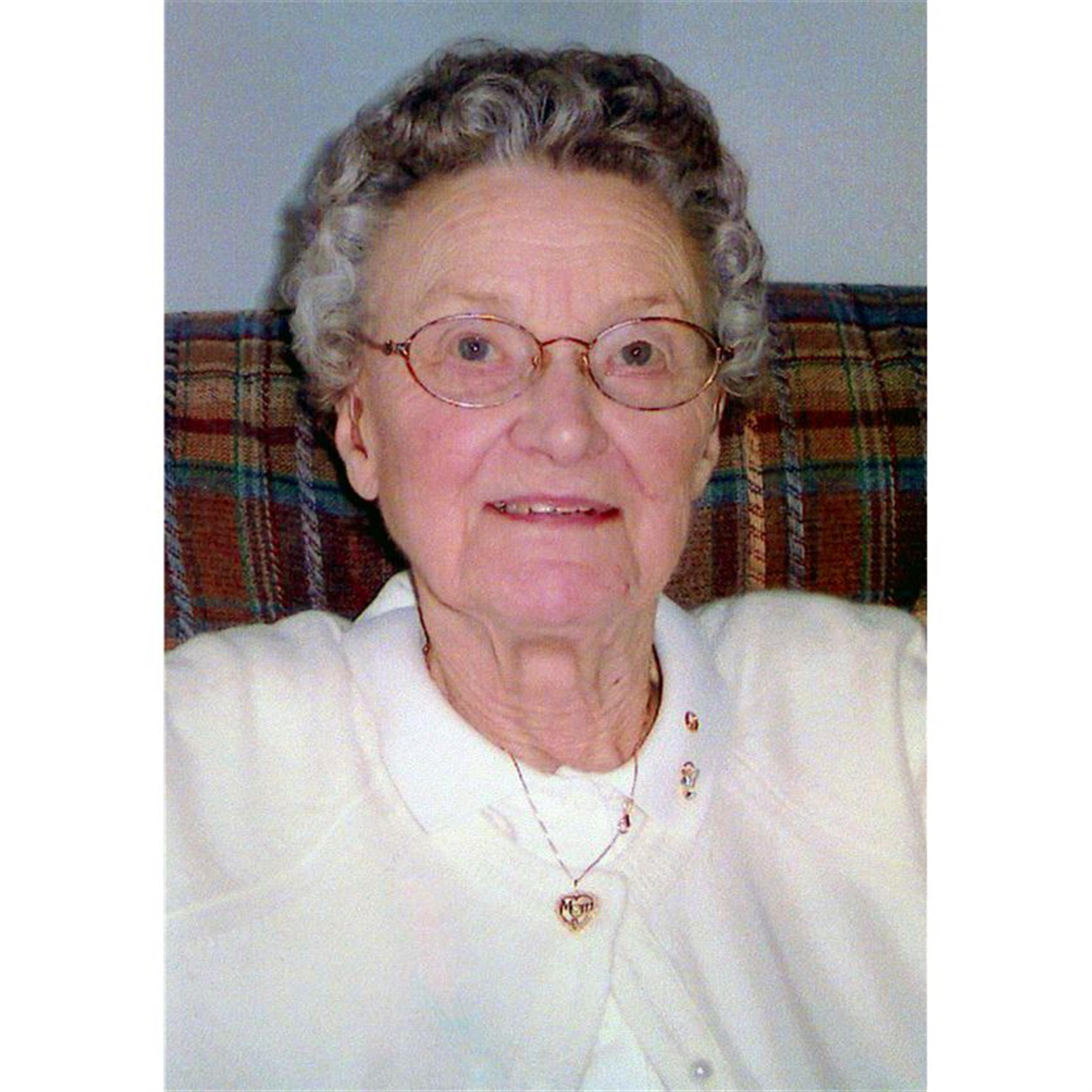 Edna F. Regoli