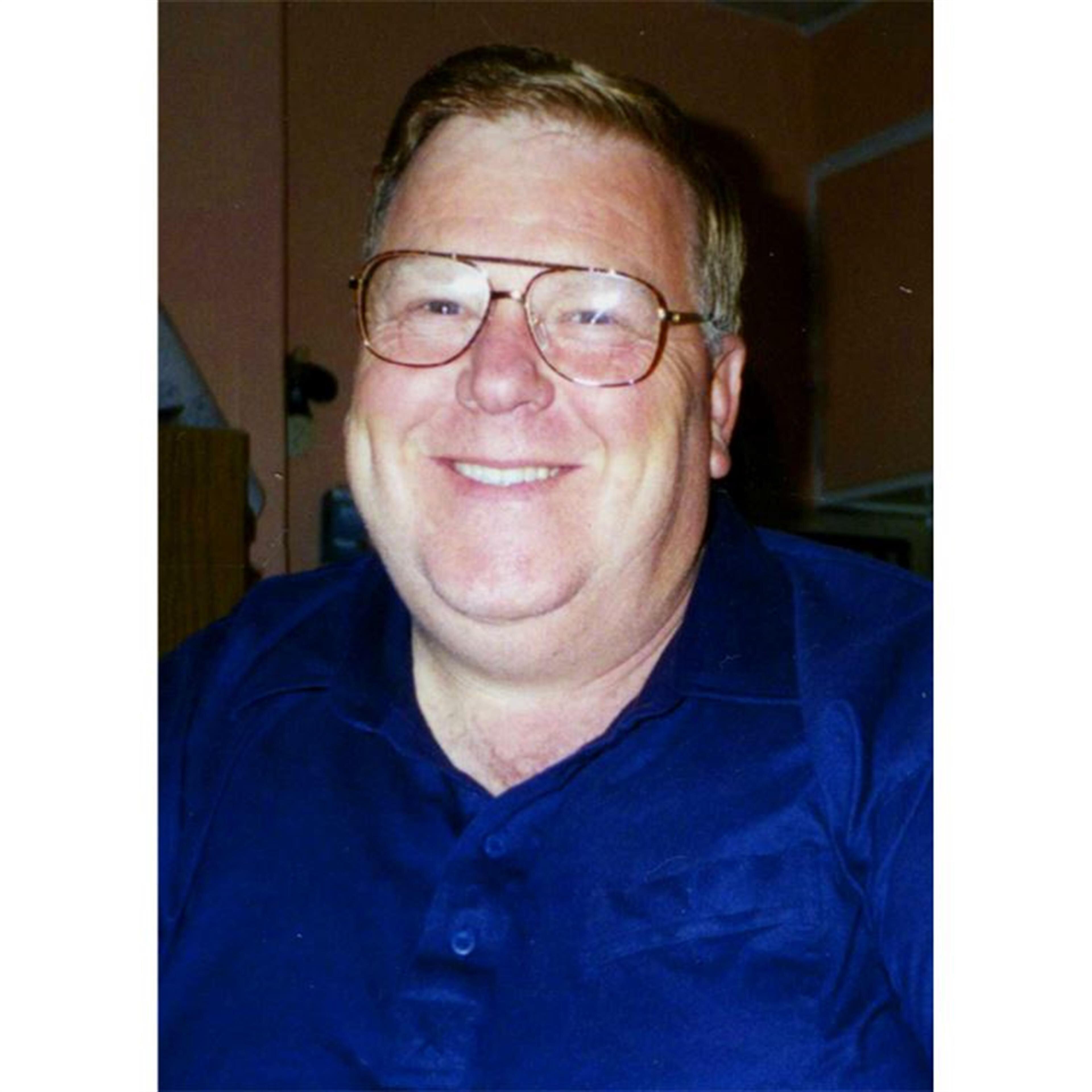 Ronald M. "Ron" Vineyard, Sr.