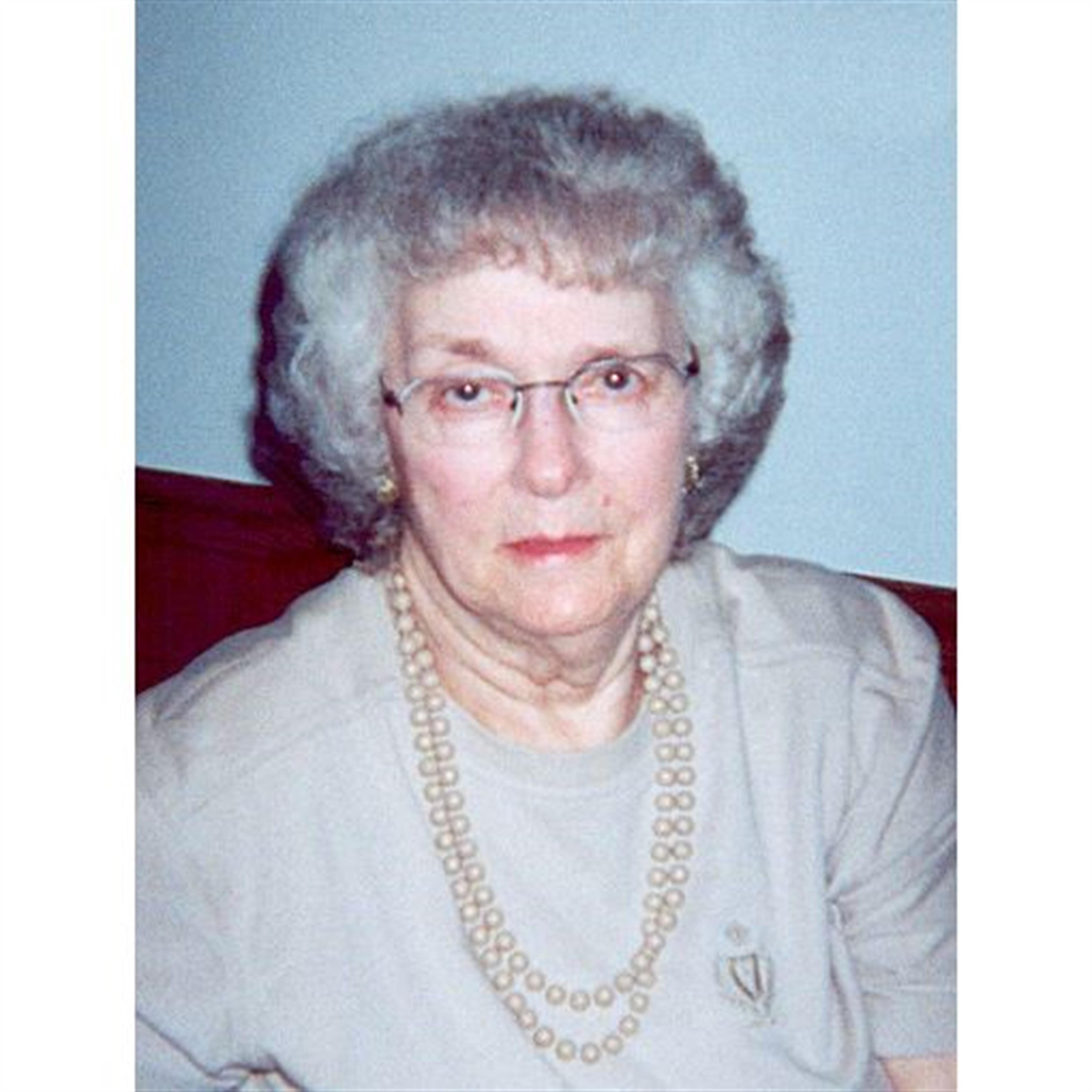 Beverly Joy (Swan) Custar Early