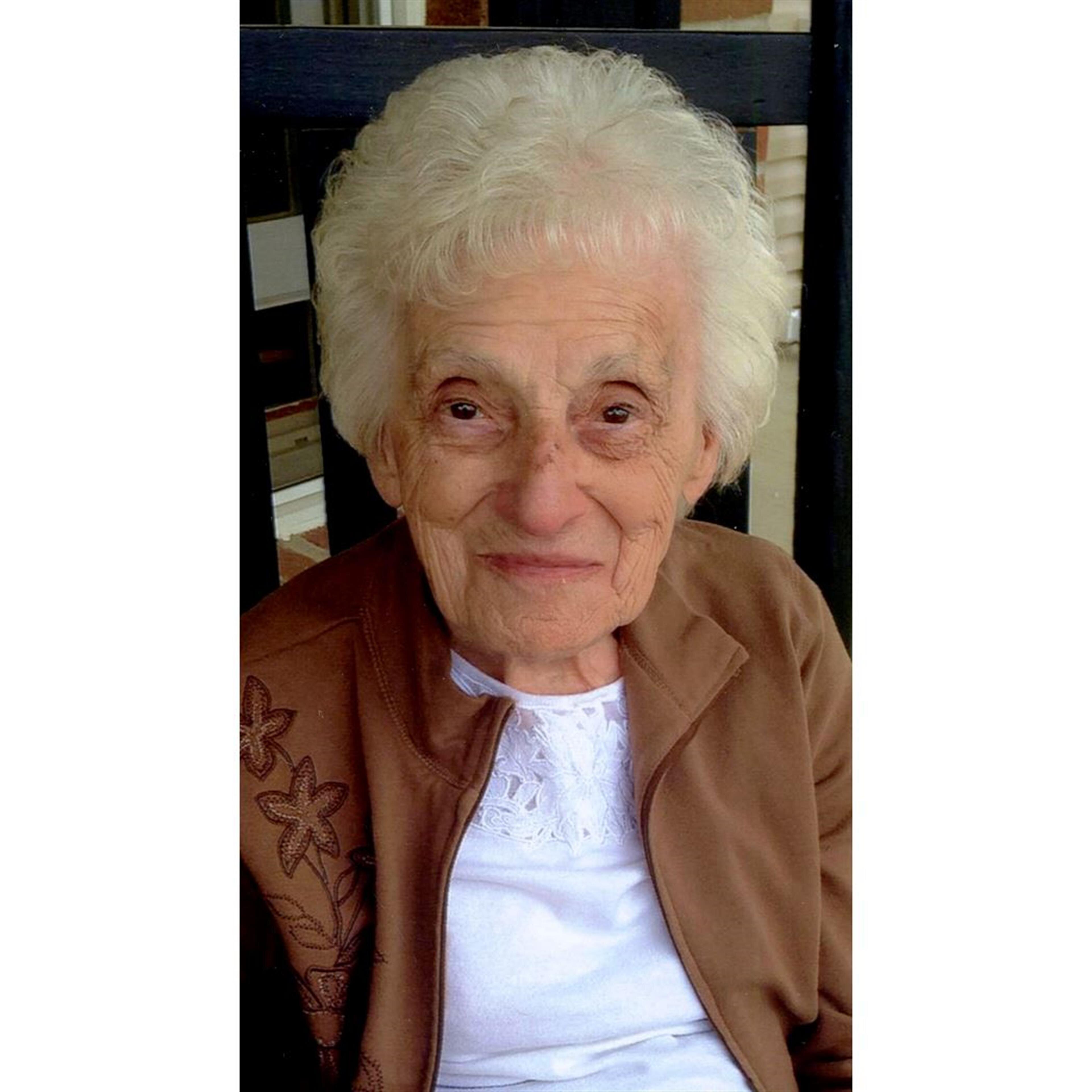 Evelyn Claire (DeGirolamo) Brienza
