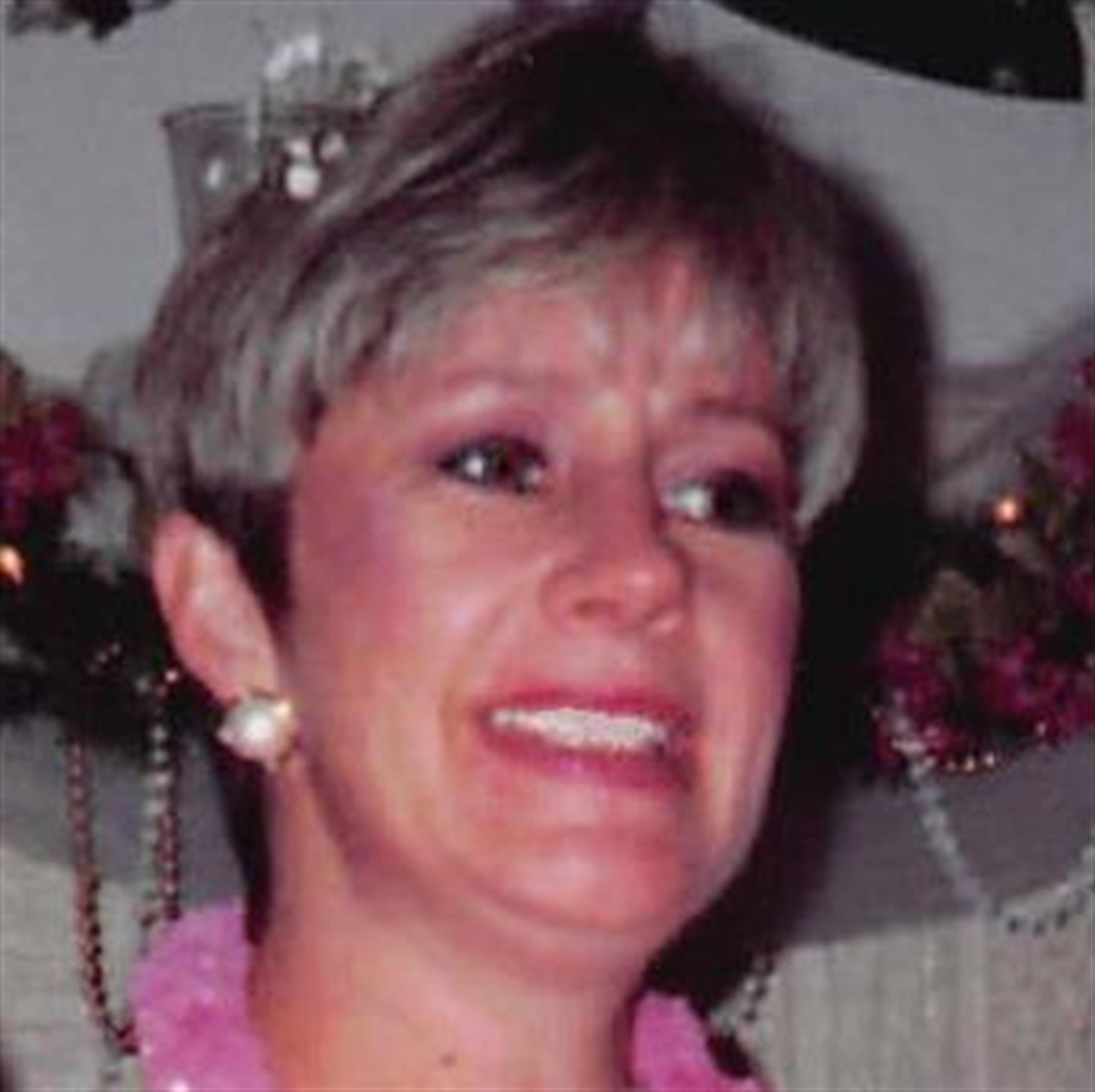 Mrs. Susan Lynn Cantu - Lumbreras
