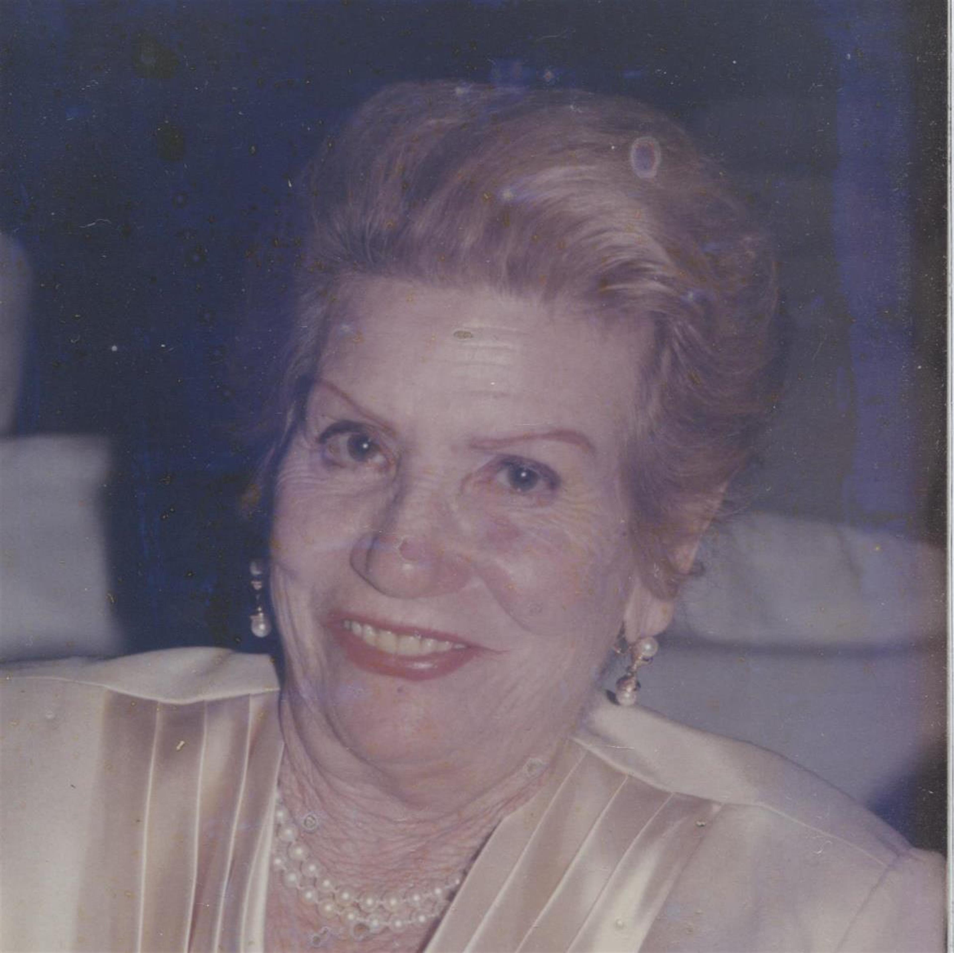 ELIA PARETS