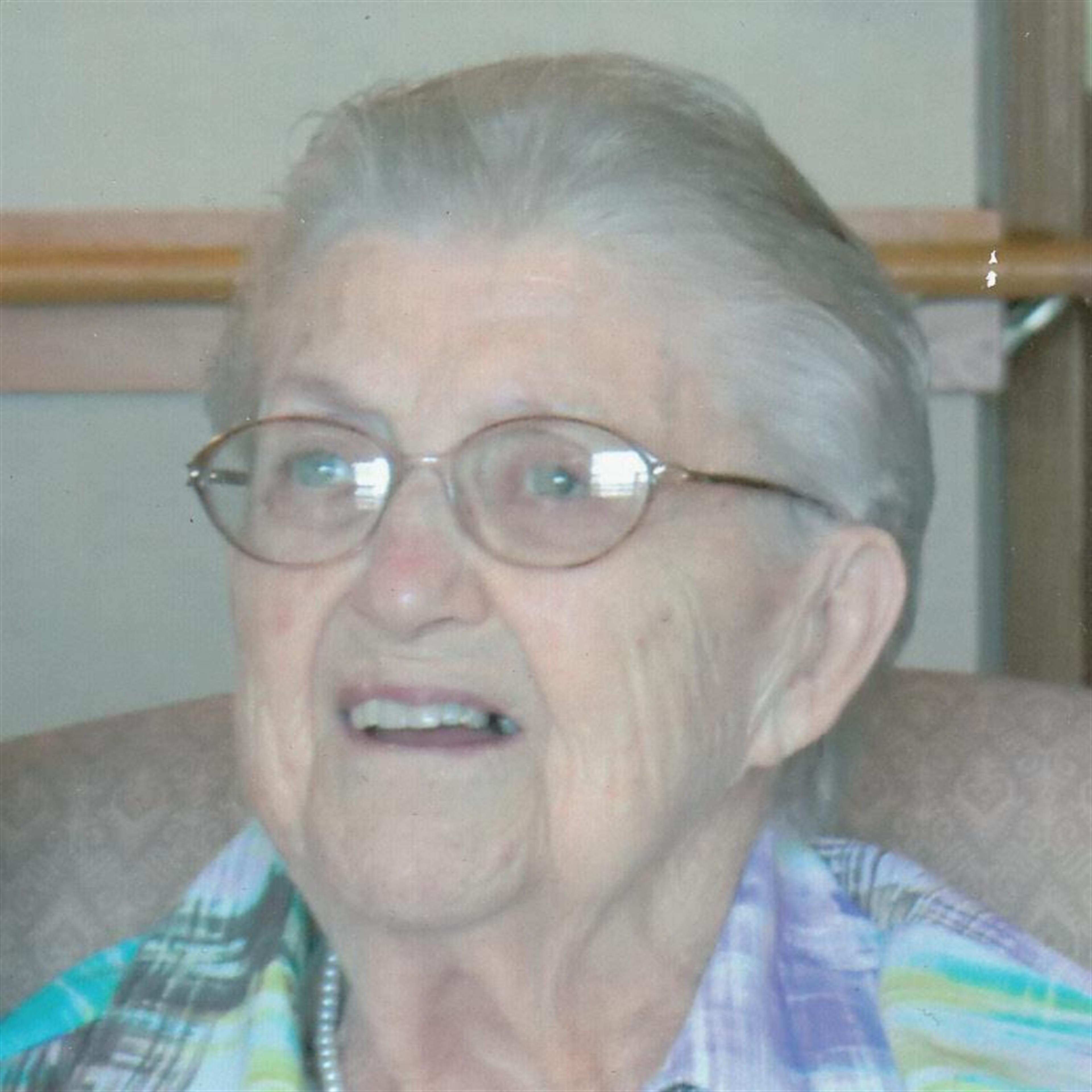 Lorraine June Mikulecky
