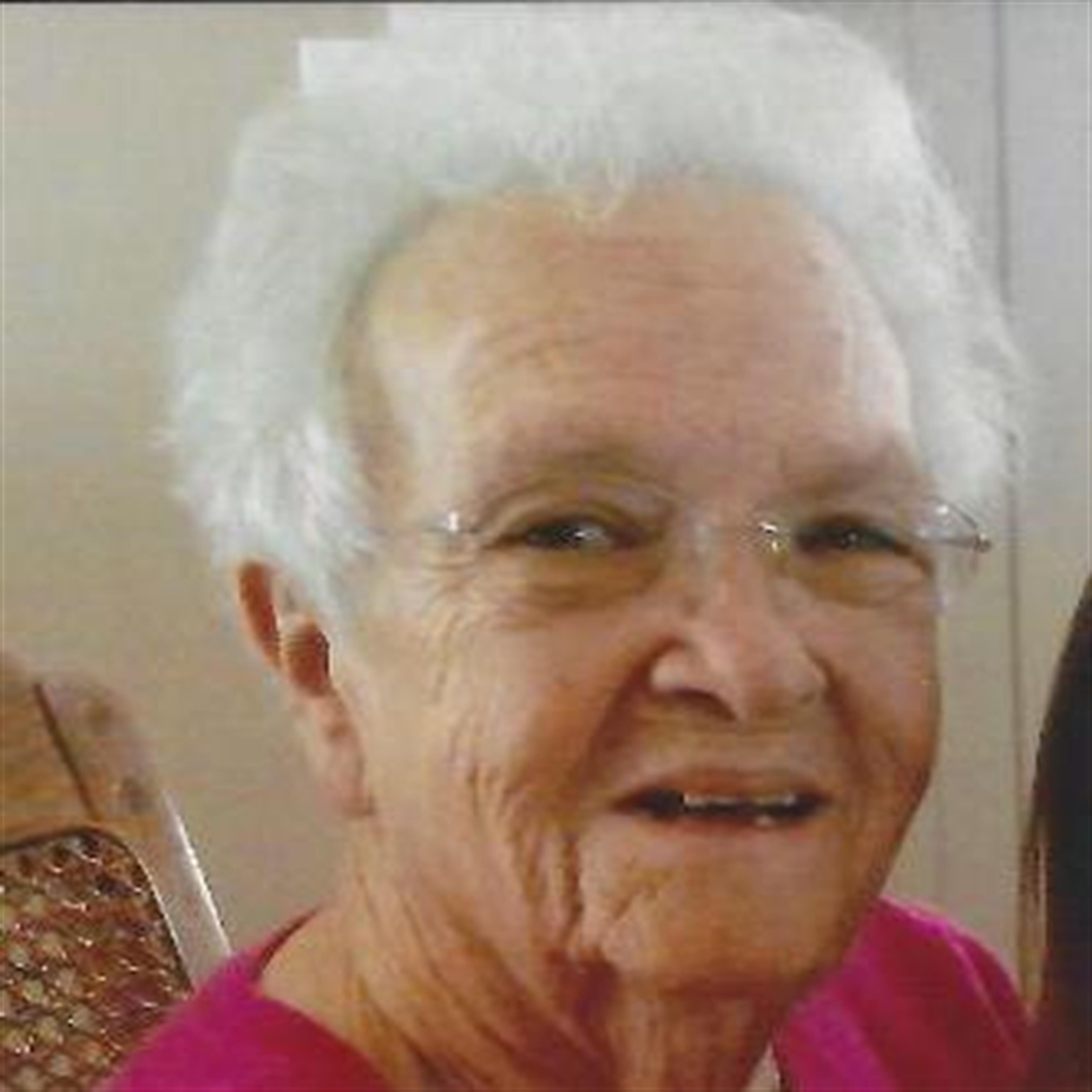 Gwendolyn M. Lovgren (Camdenton)
