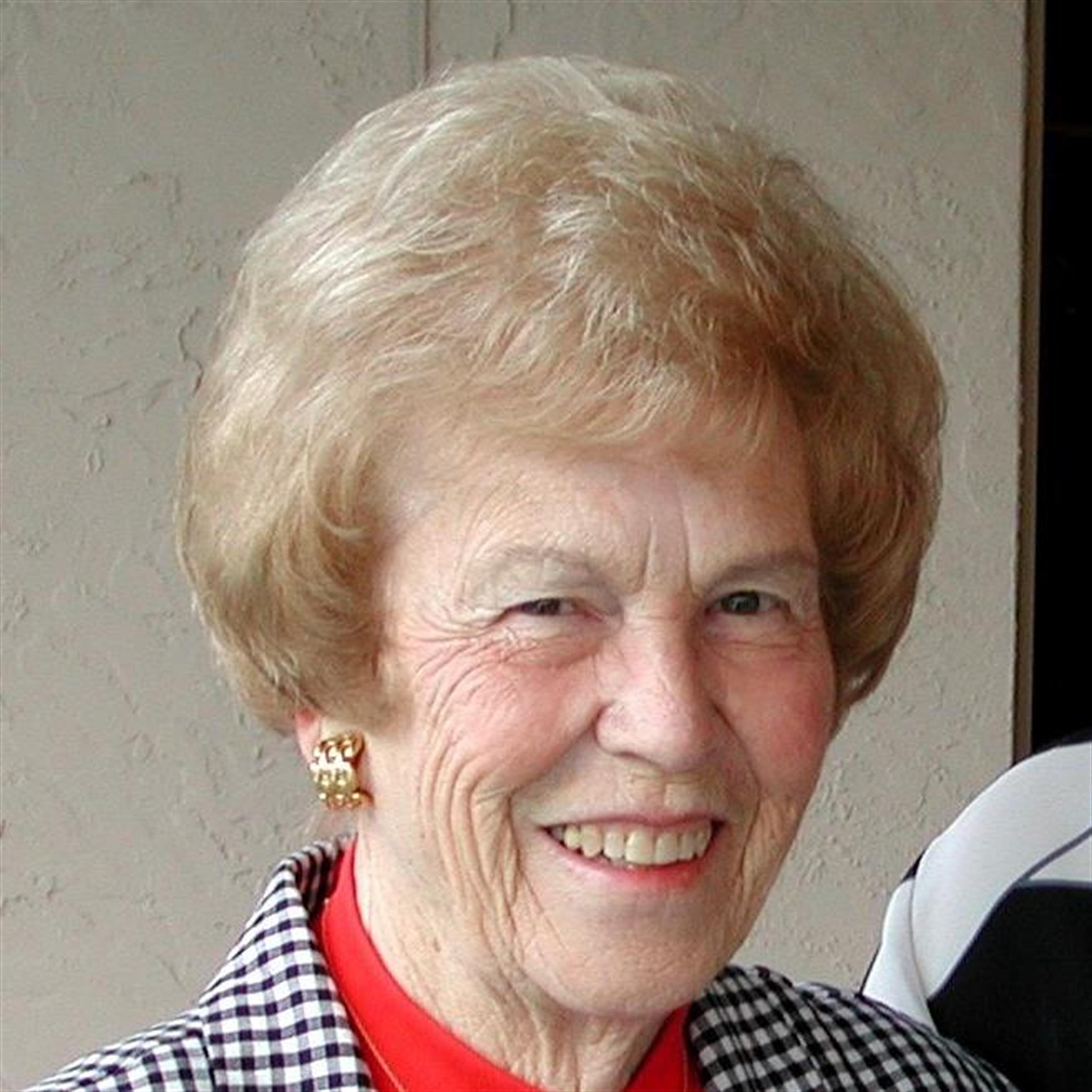 Doris L Olson