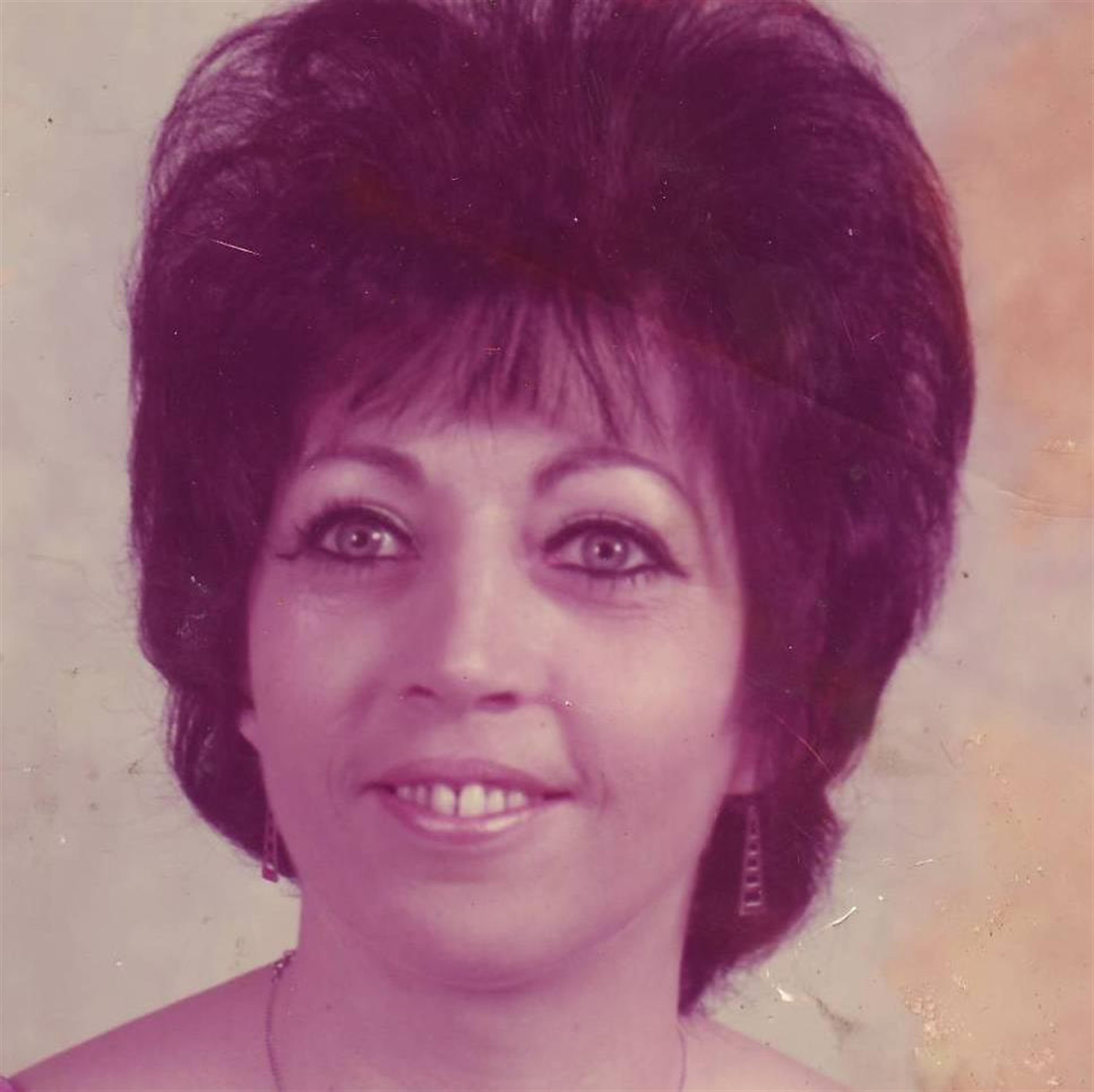 Ona Harding (Lebanon)