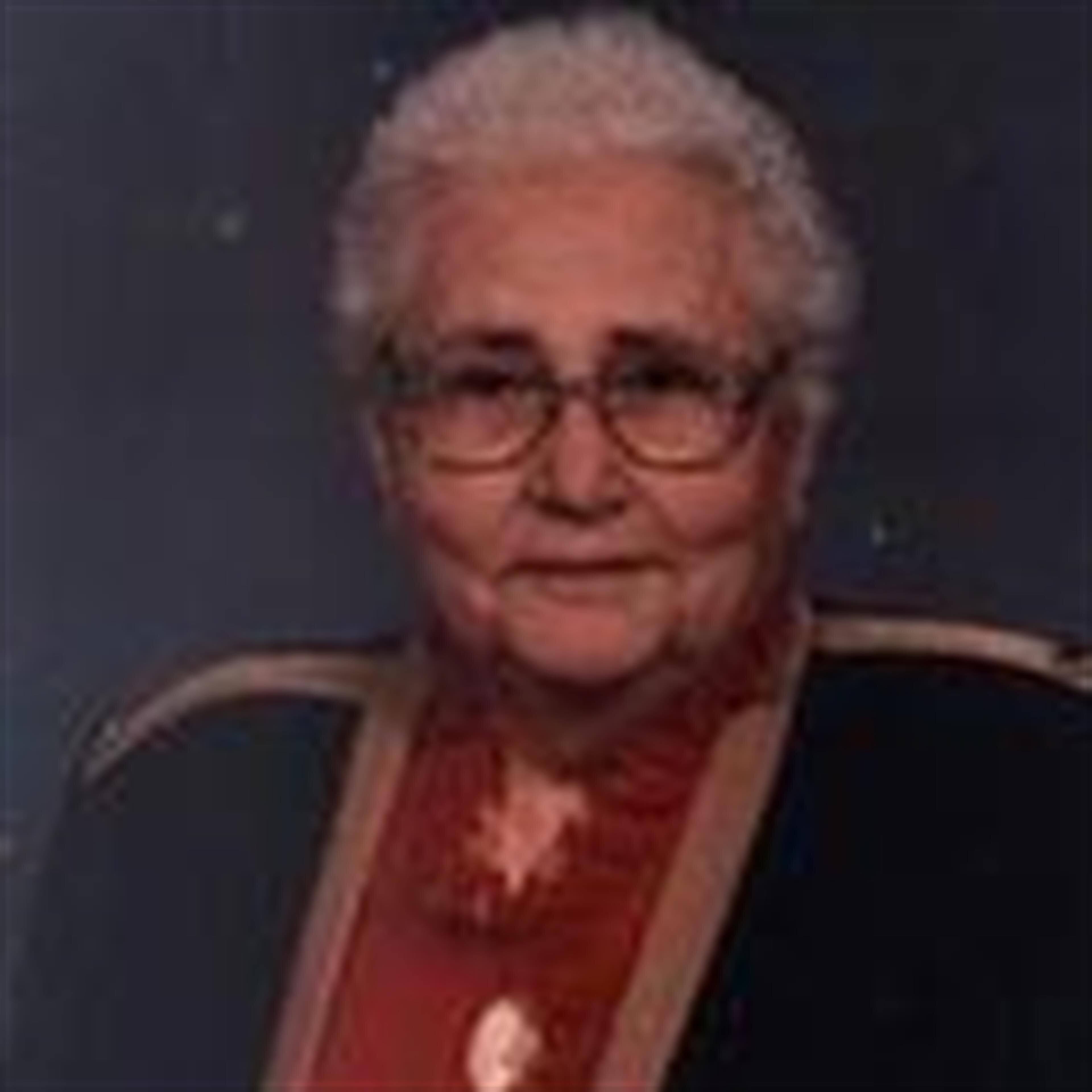 Dorothy  Stoner