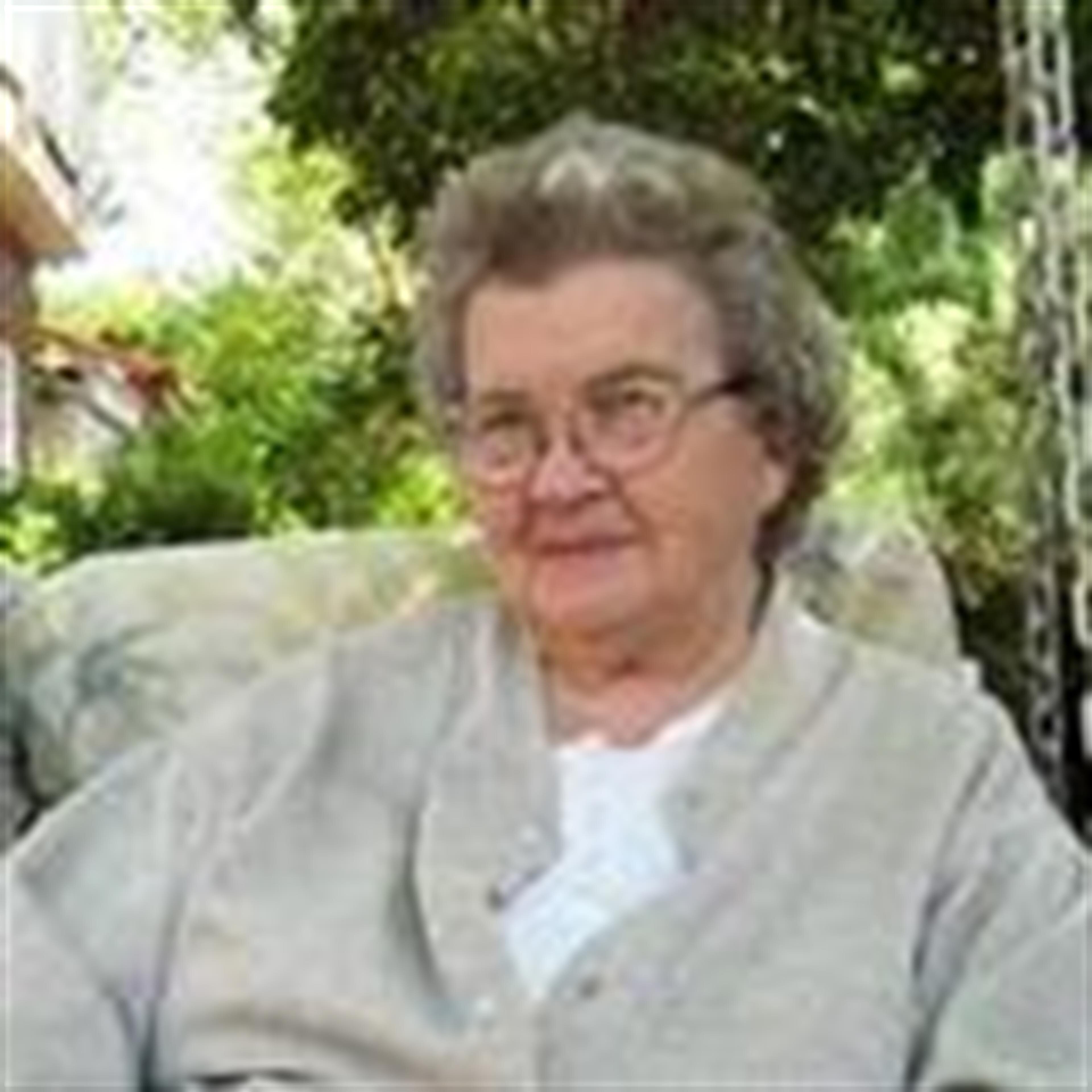 Joyce  Woods