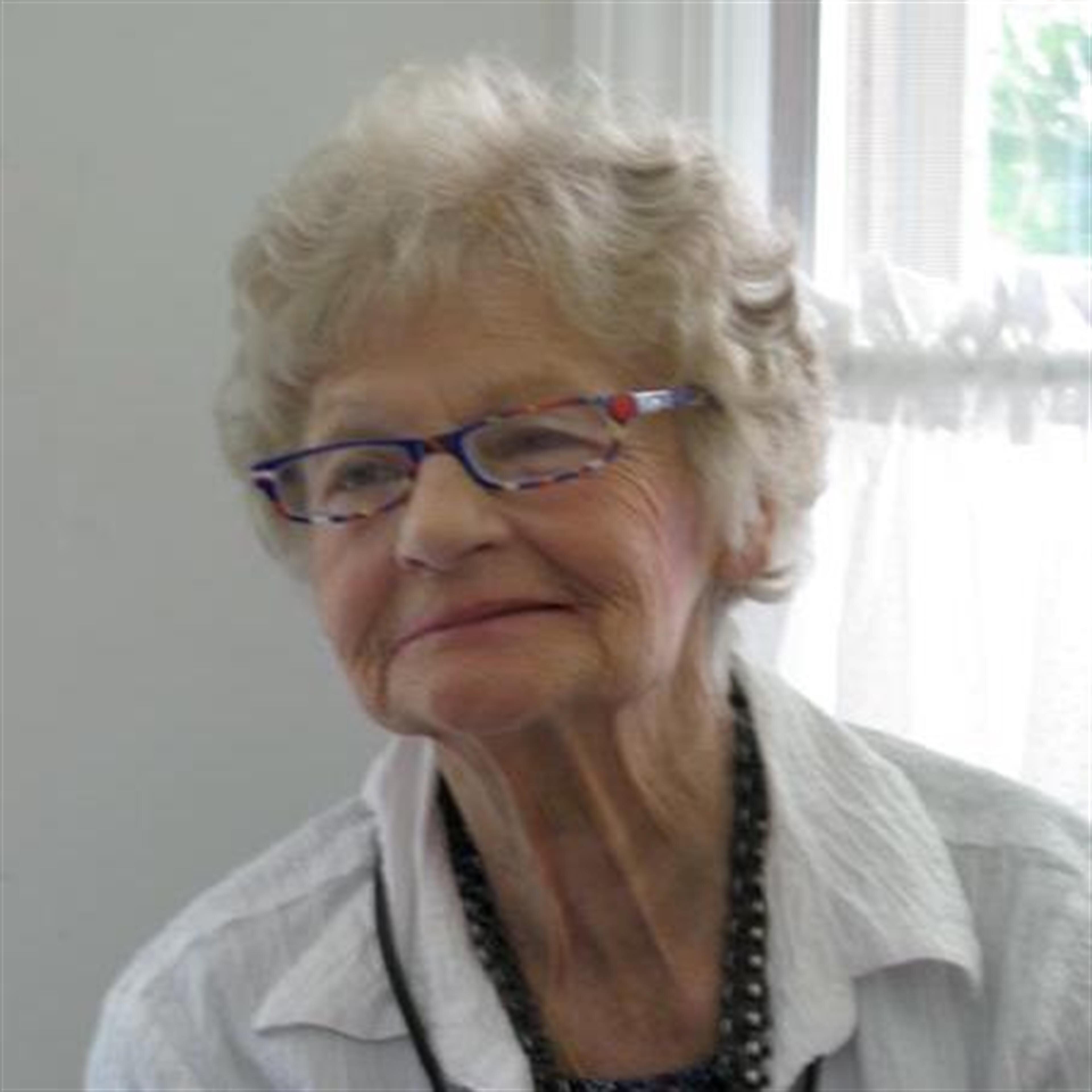 Bertha Helen  Marshall