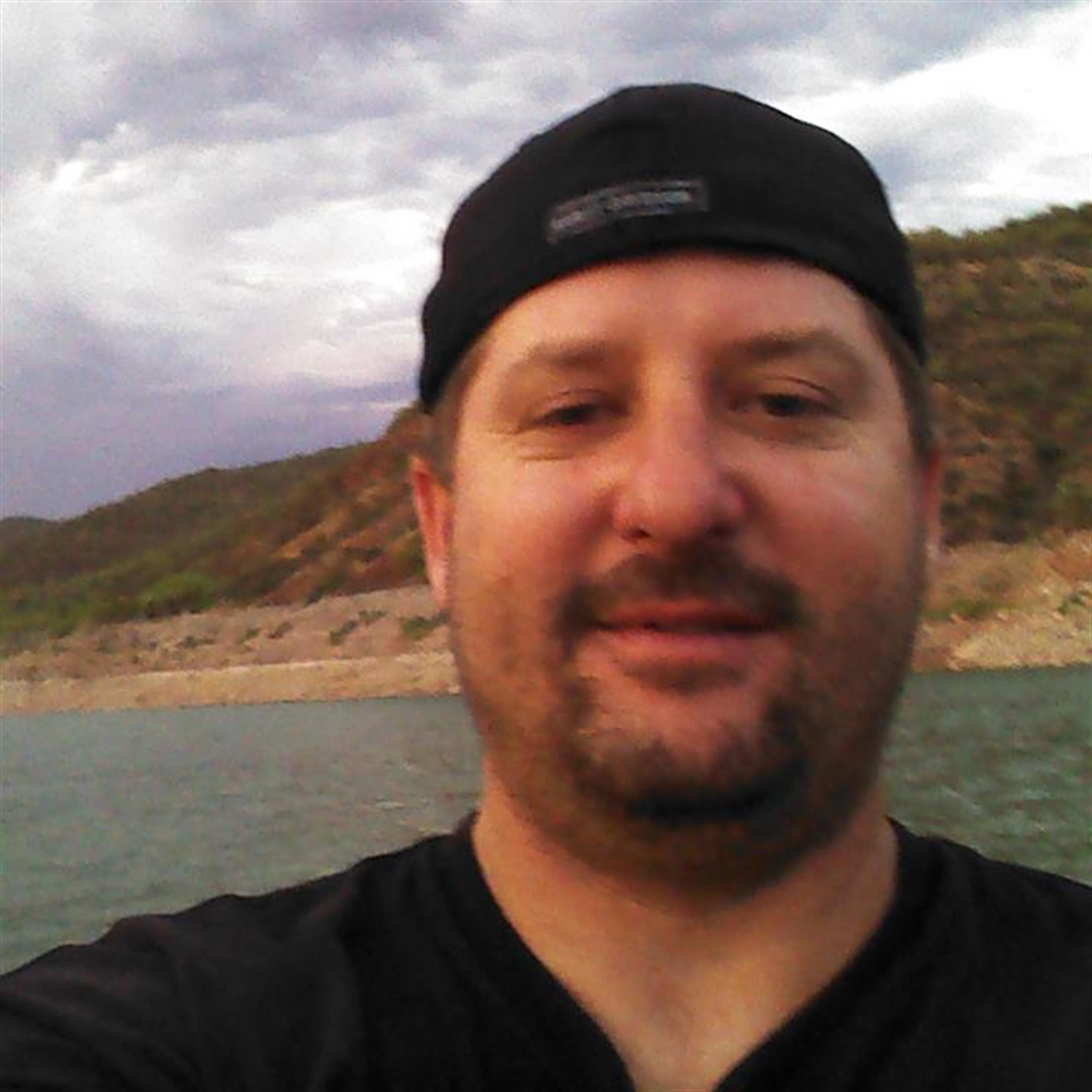 Robert Charles Looney
