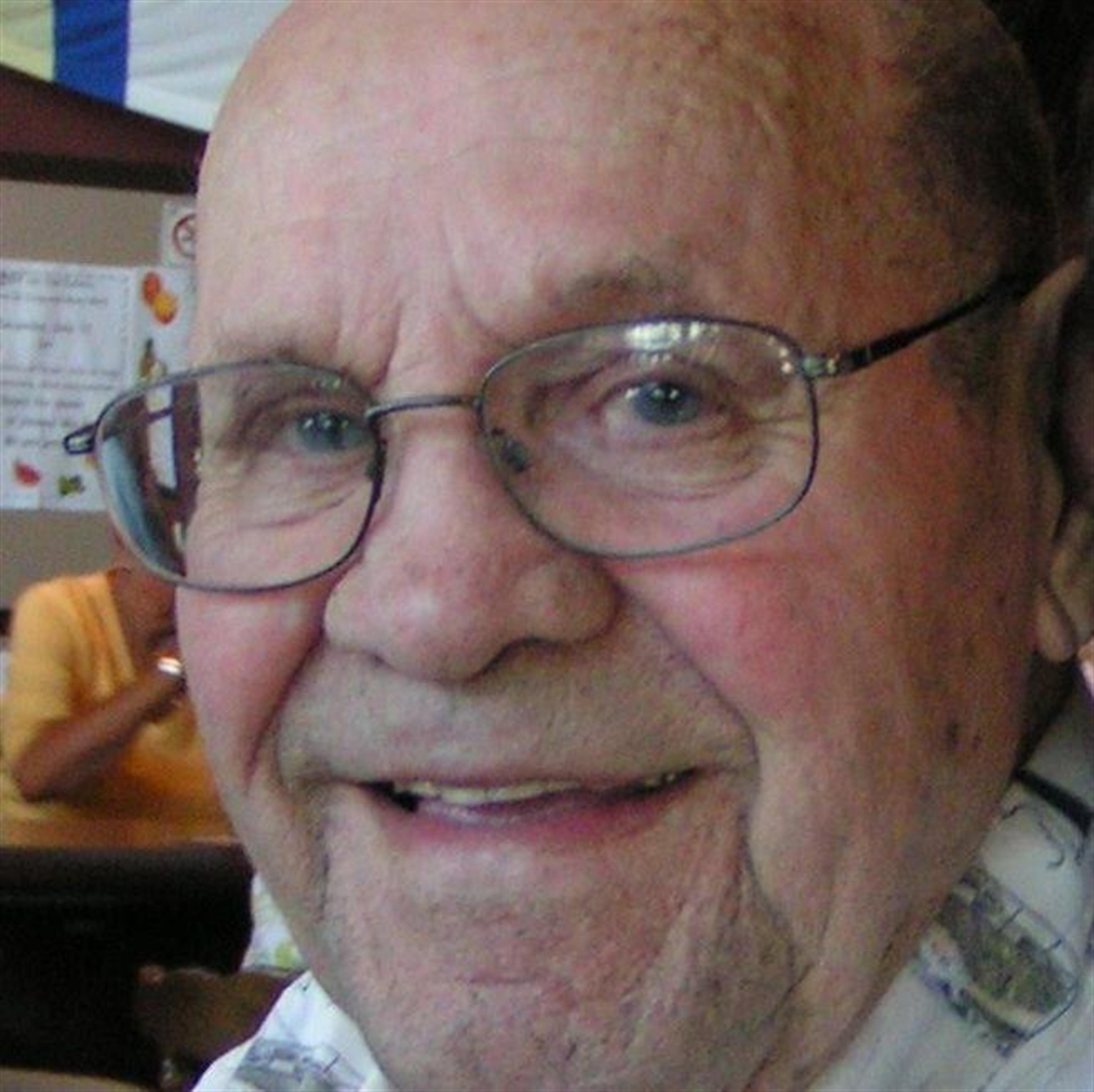 Mr. Peter Walter Graves