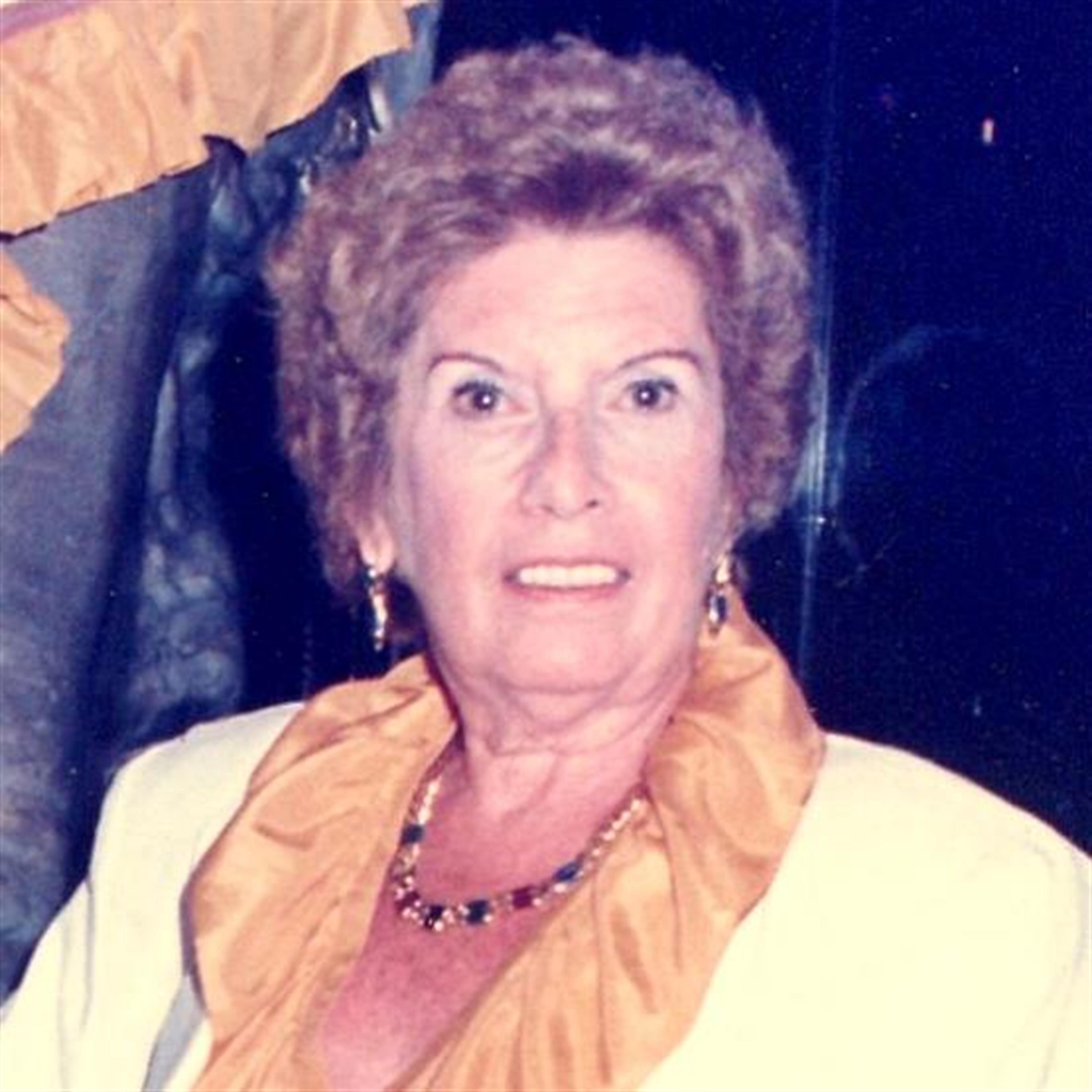 JOSEFINA FERNANDEZ QUERAL