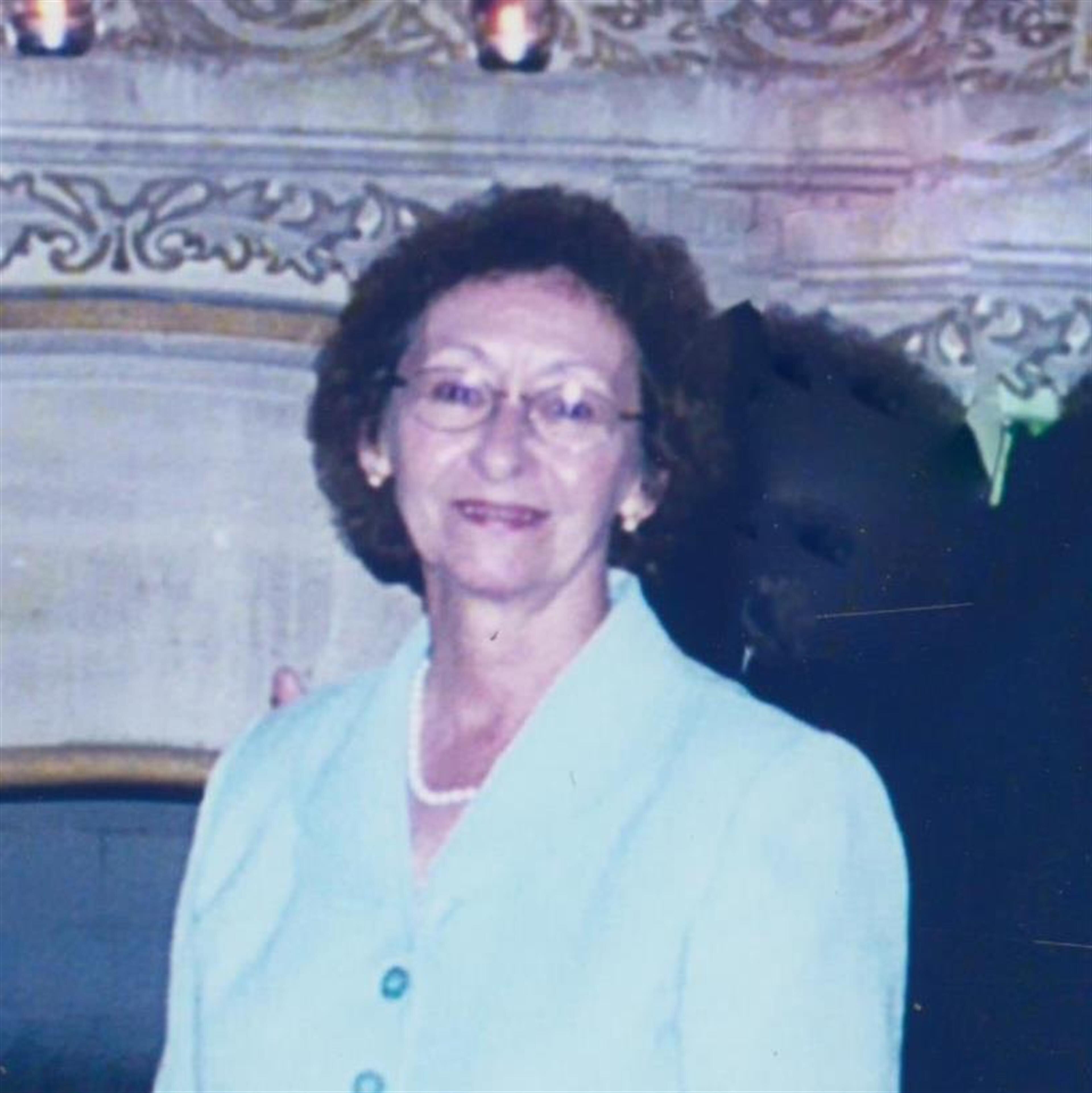 Mrs. Gloria "Mimi" Goodwin