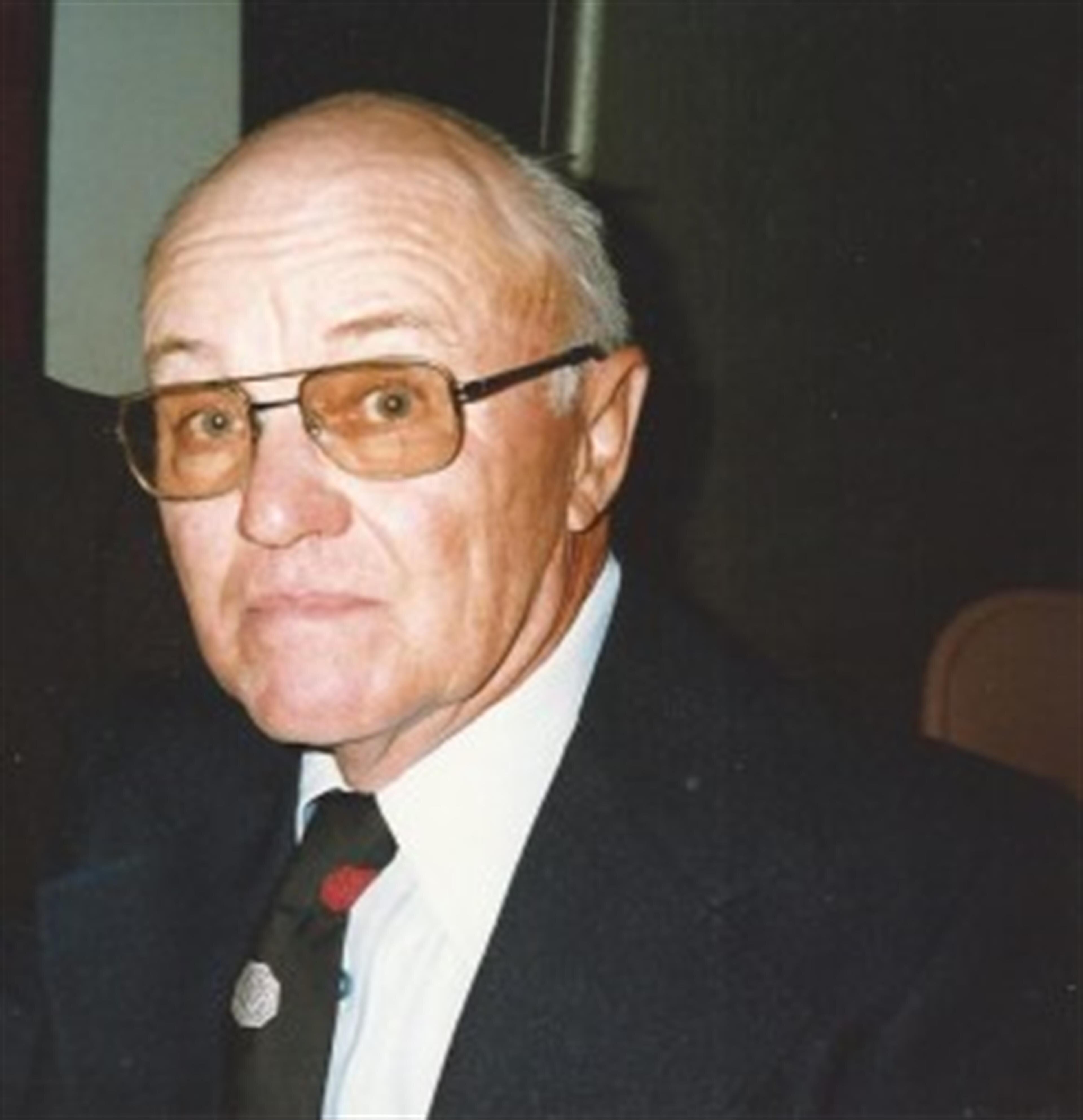 Earl Farris