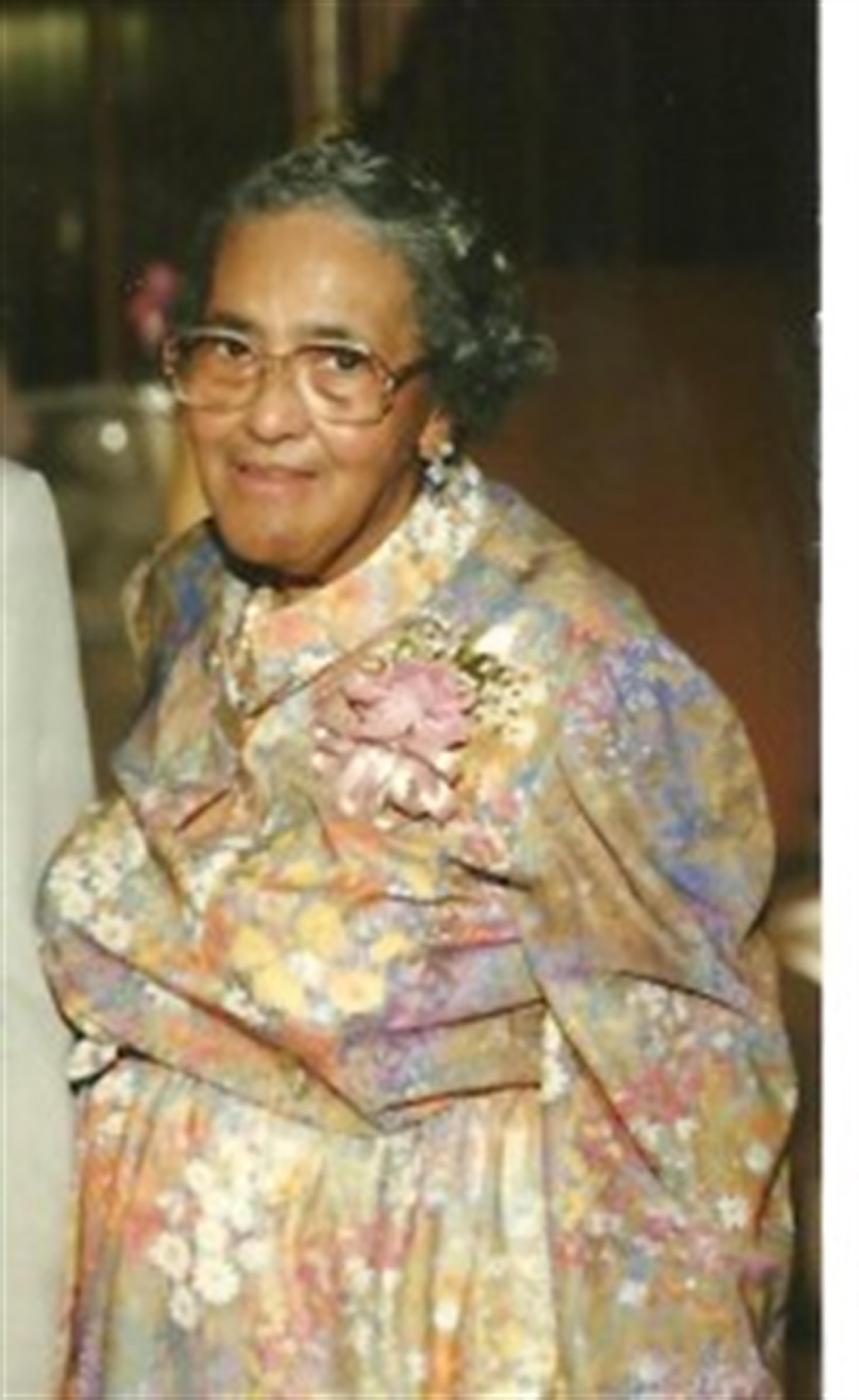 Helen L. Carter