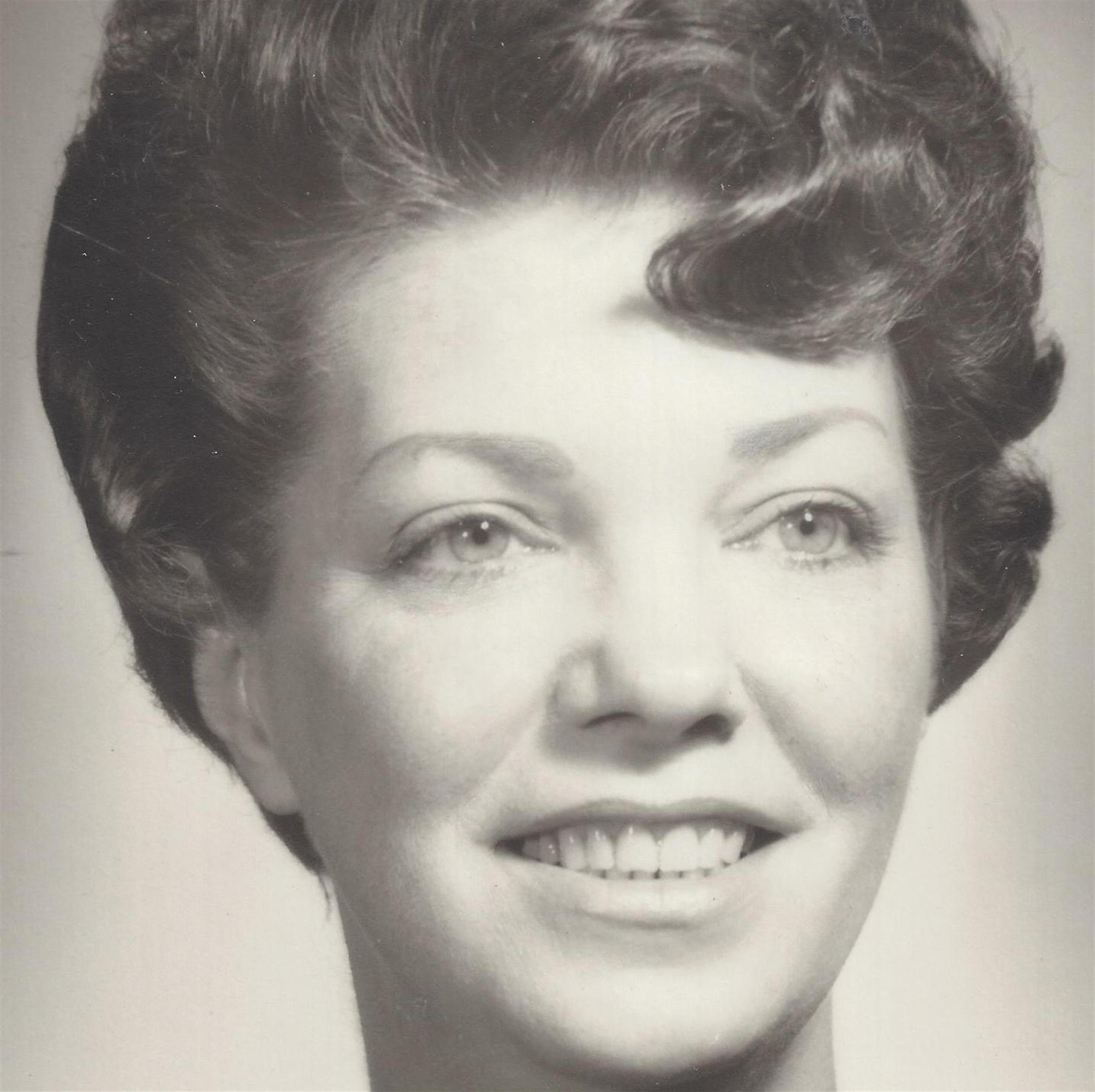 Elaine E. Dinkelman