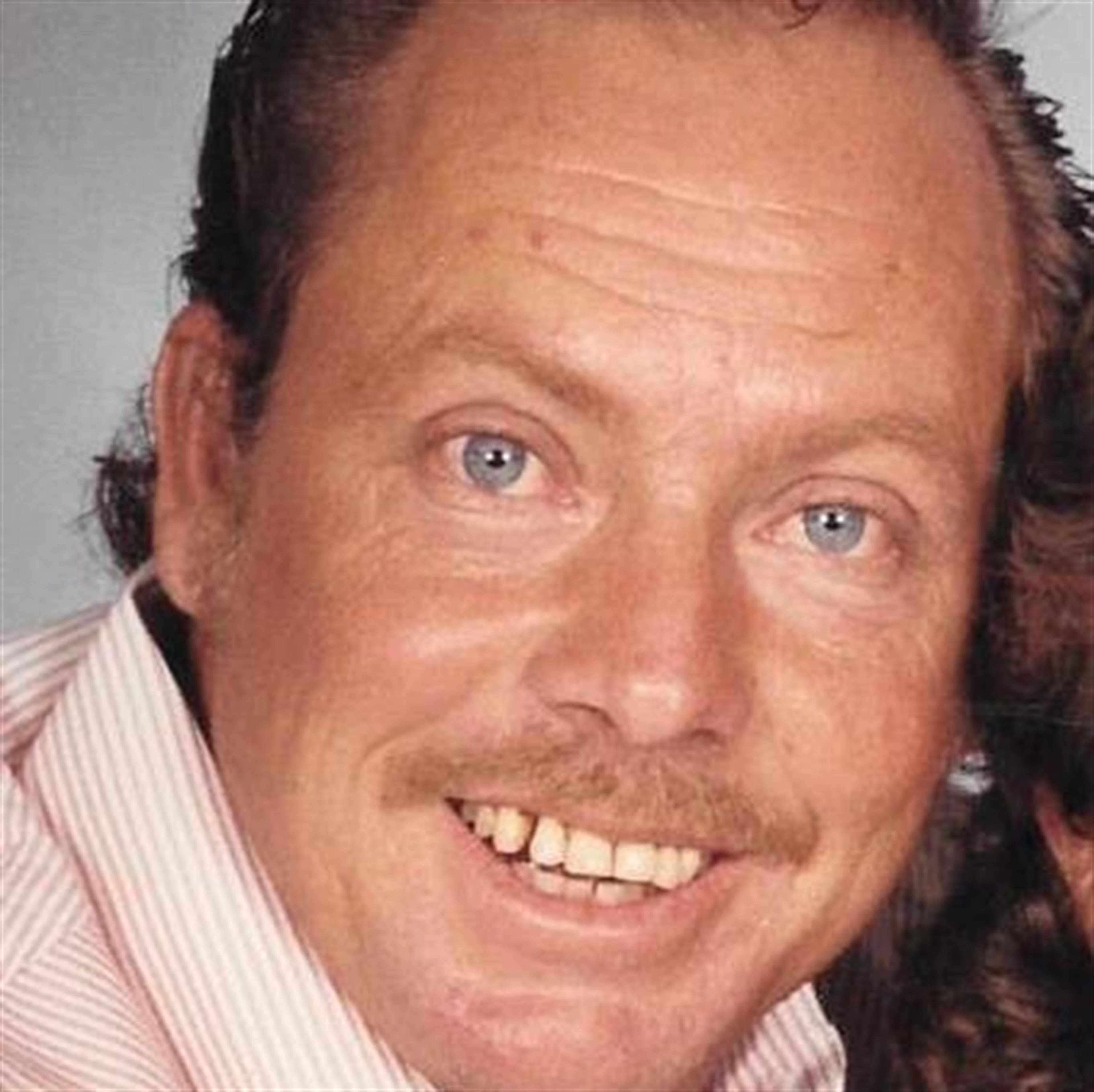 Tony  W. Folsom