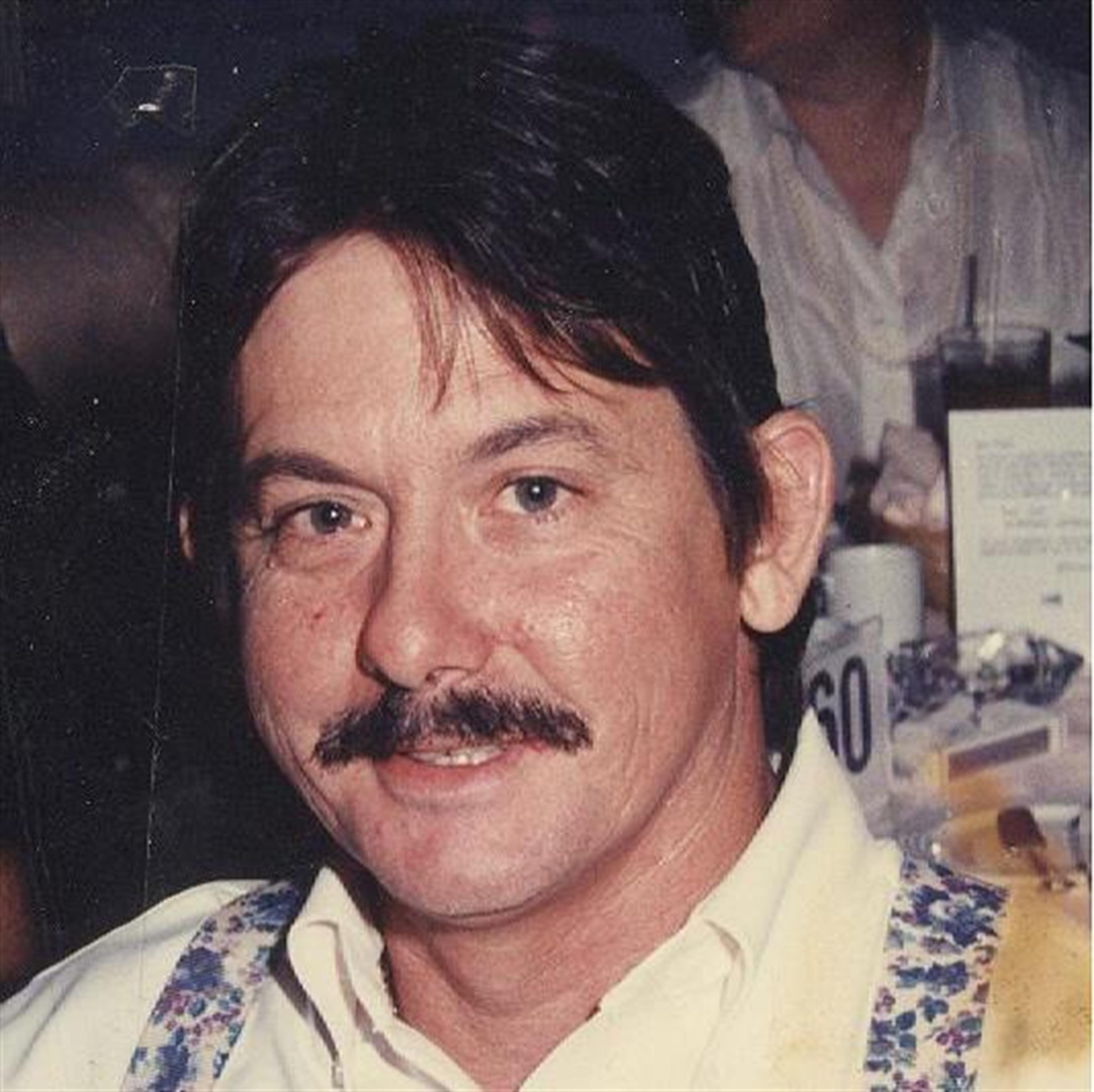 Bobby R Comparetto