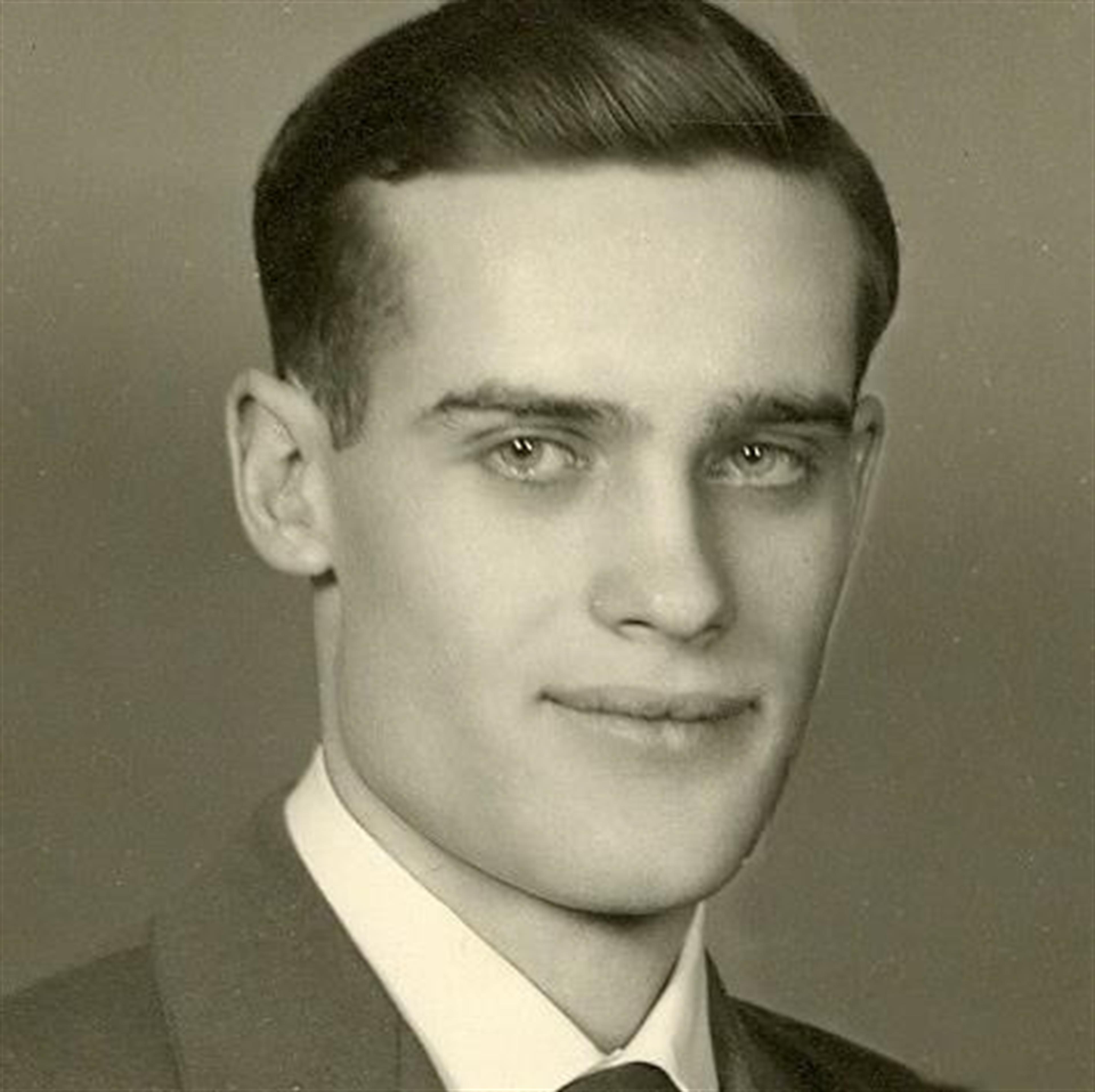 Dexter T. Jensen's obituary picture