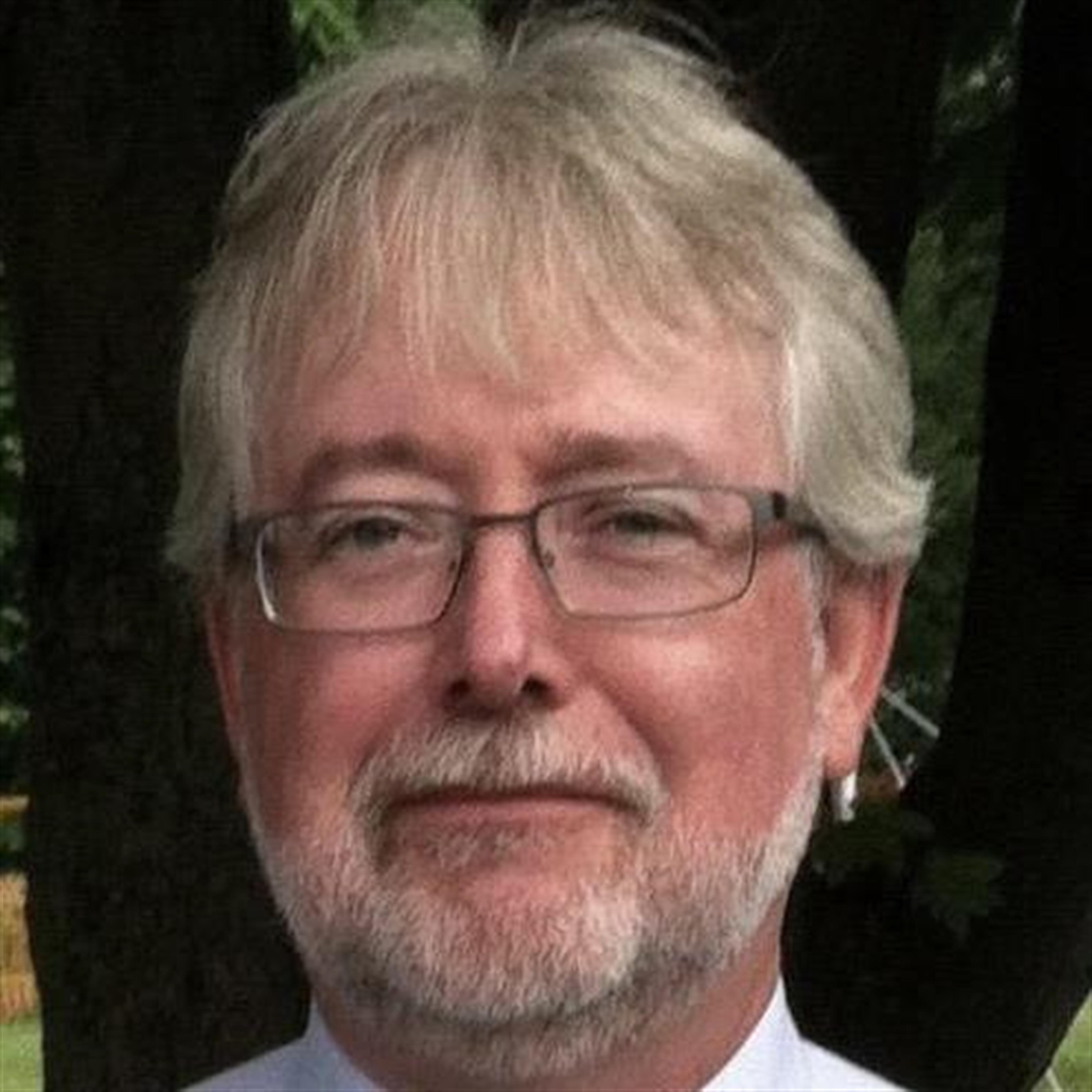 Thomas  V. "Tom" Acox