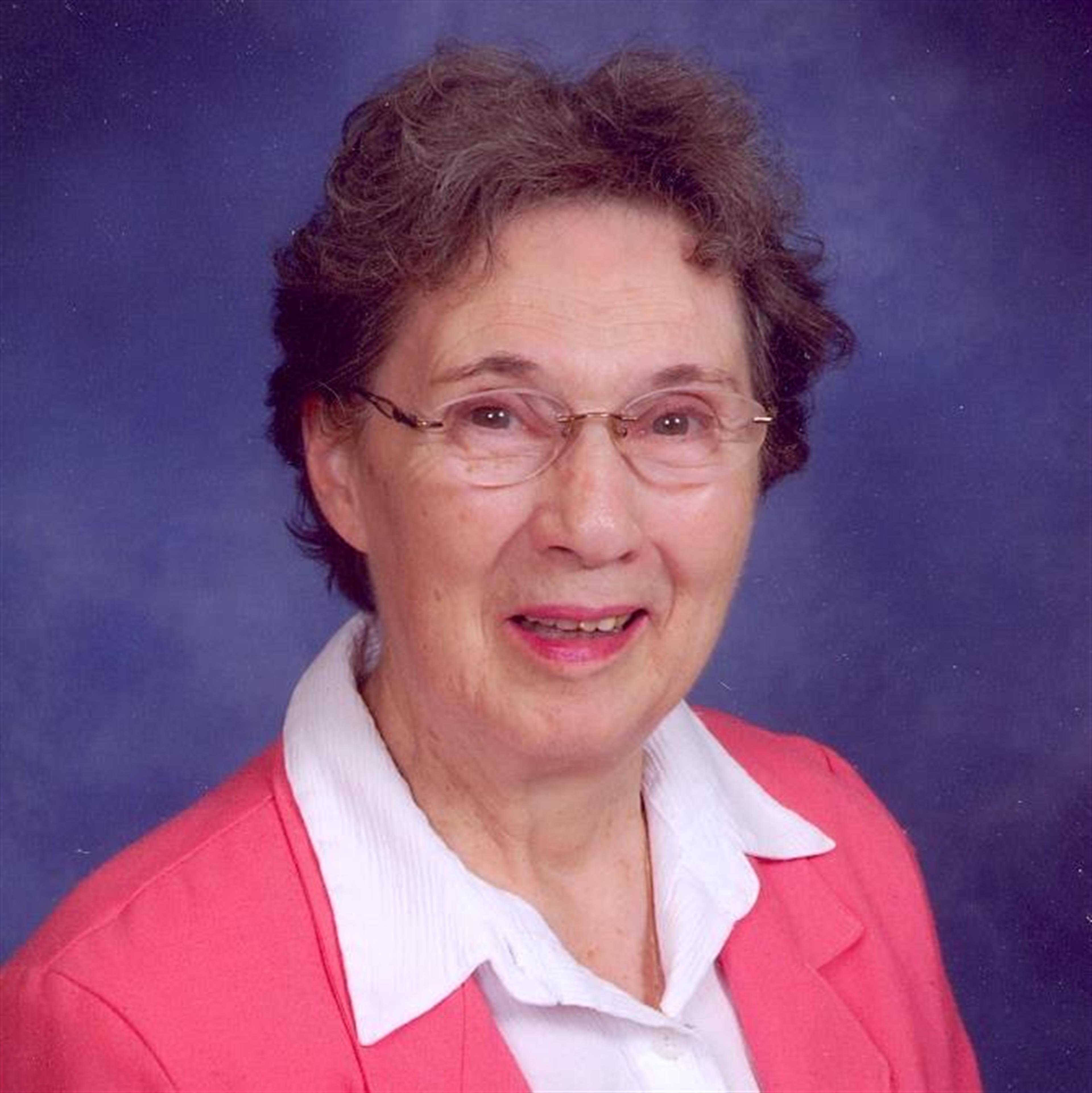 Florence Mae Lysak's obituary picture
