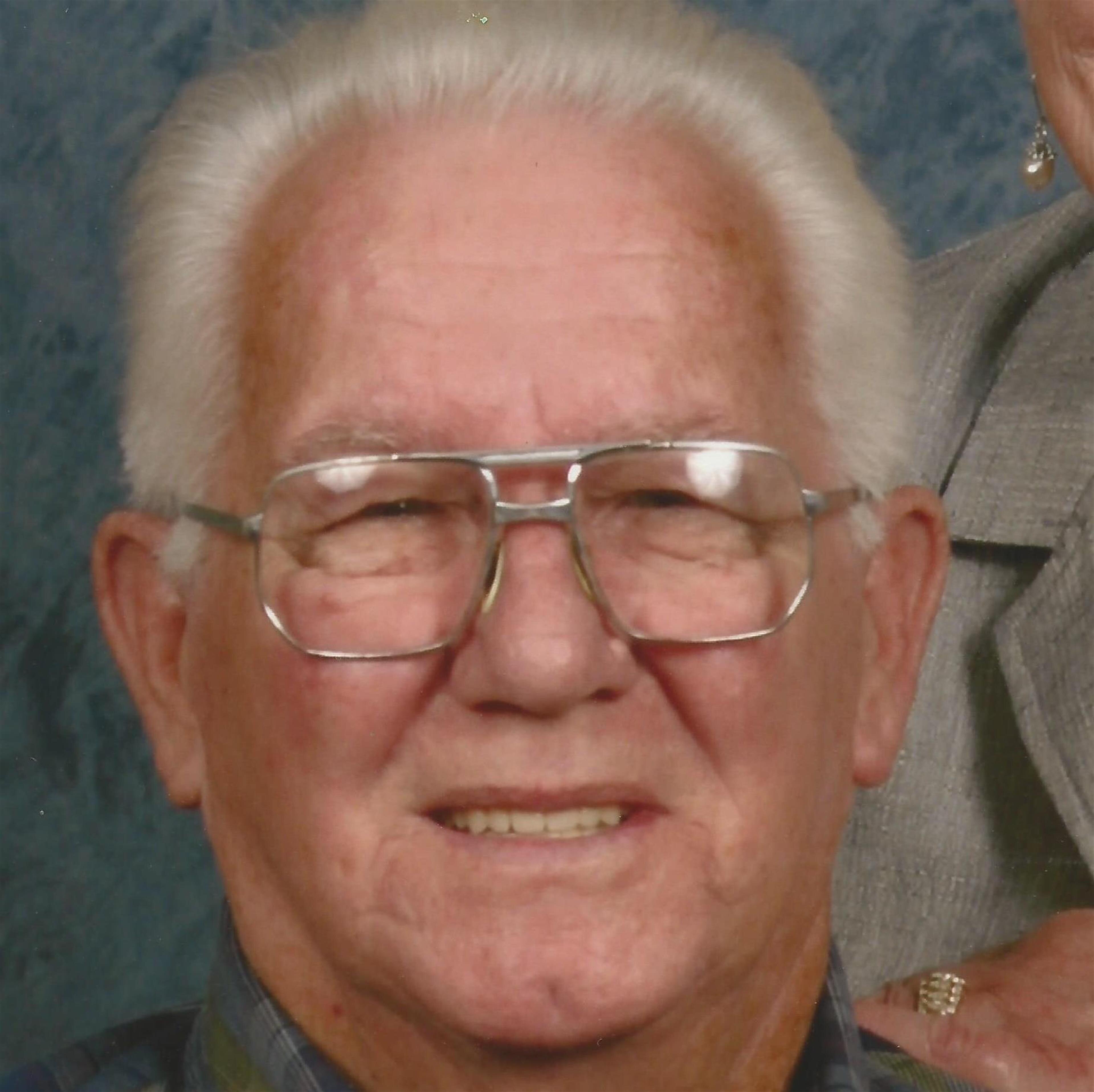 Billy Dale Dickson (Seymour)