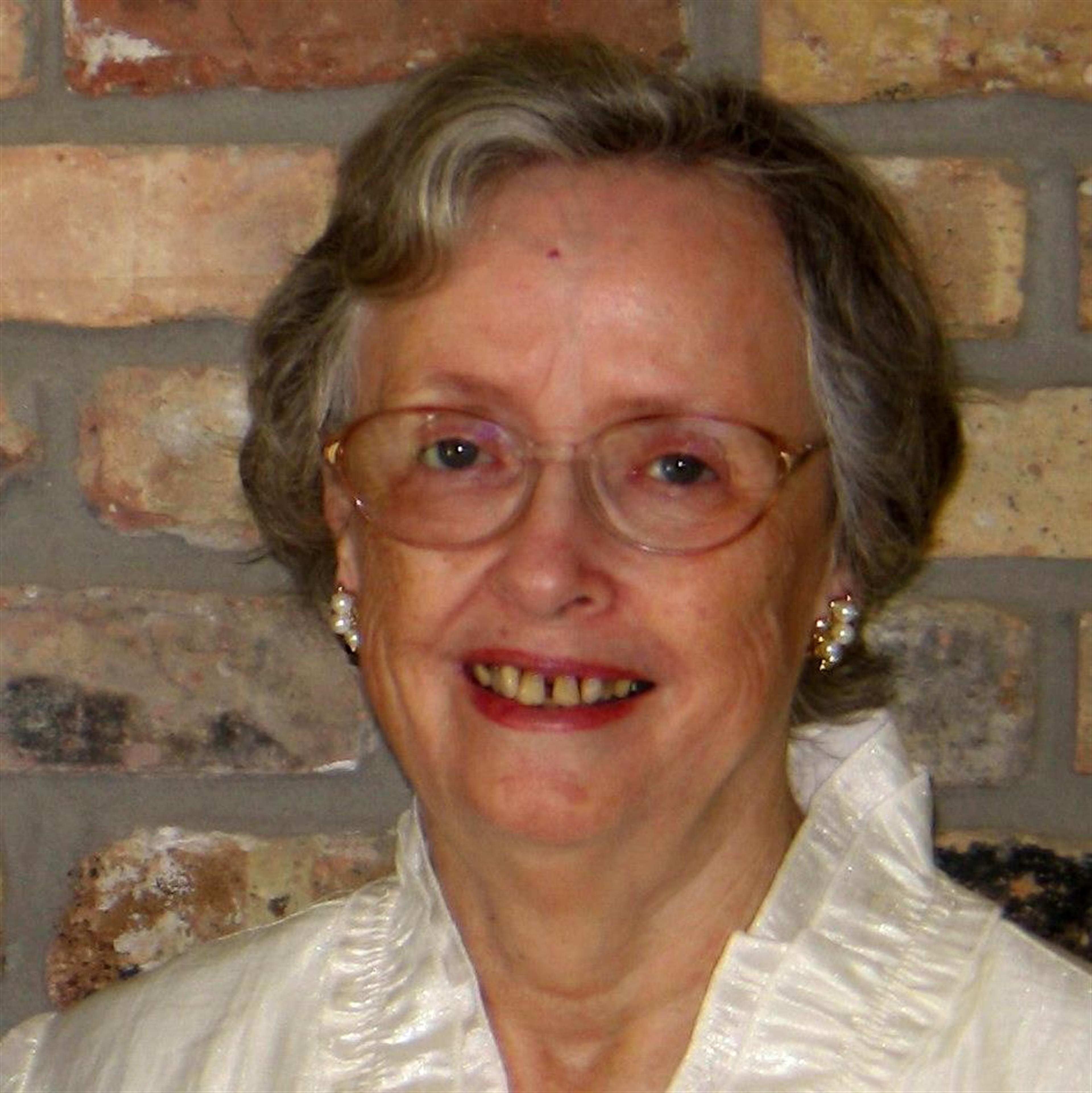 Lola  Laura Reid Chauvin
