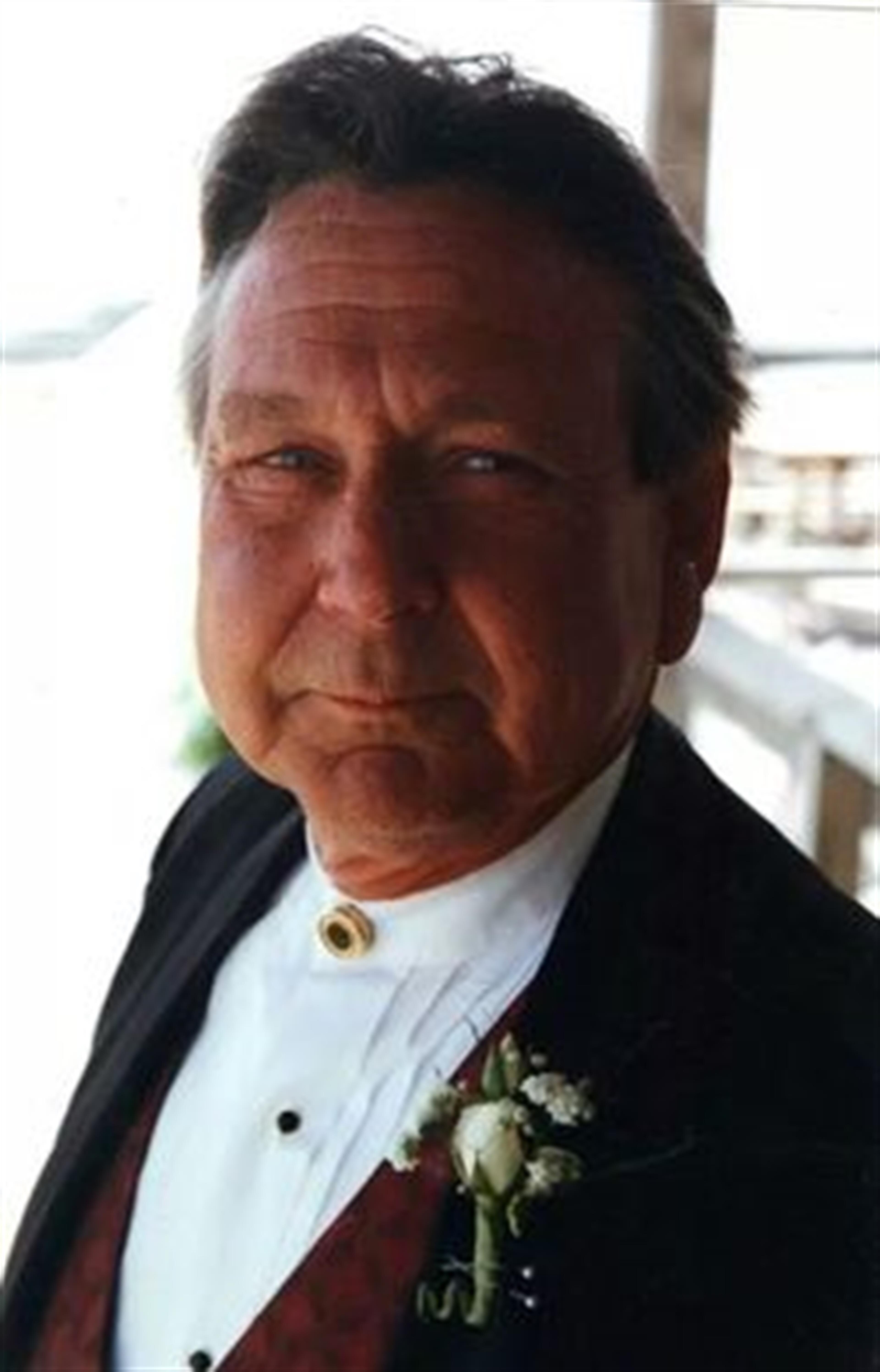 Roger  Lee Canard