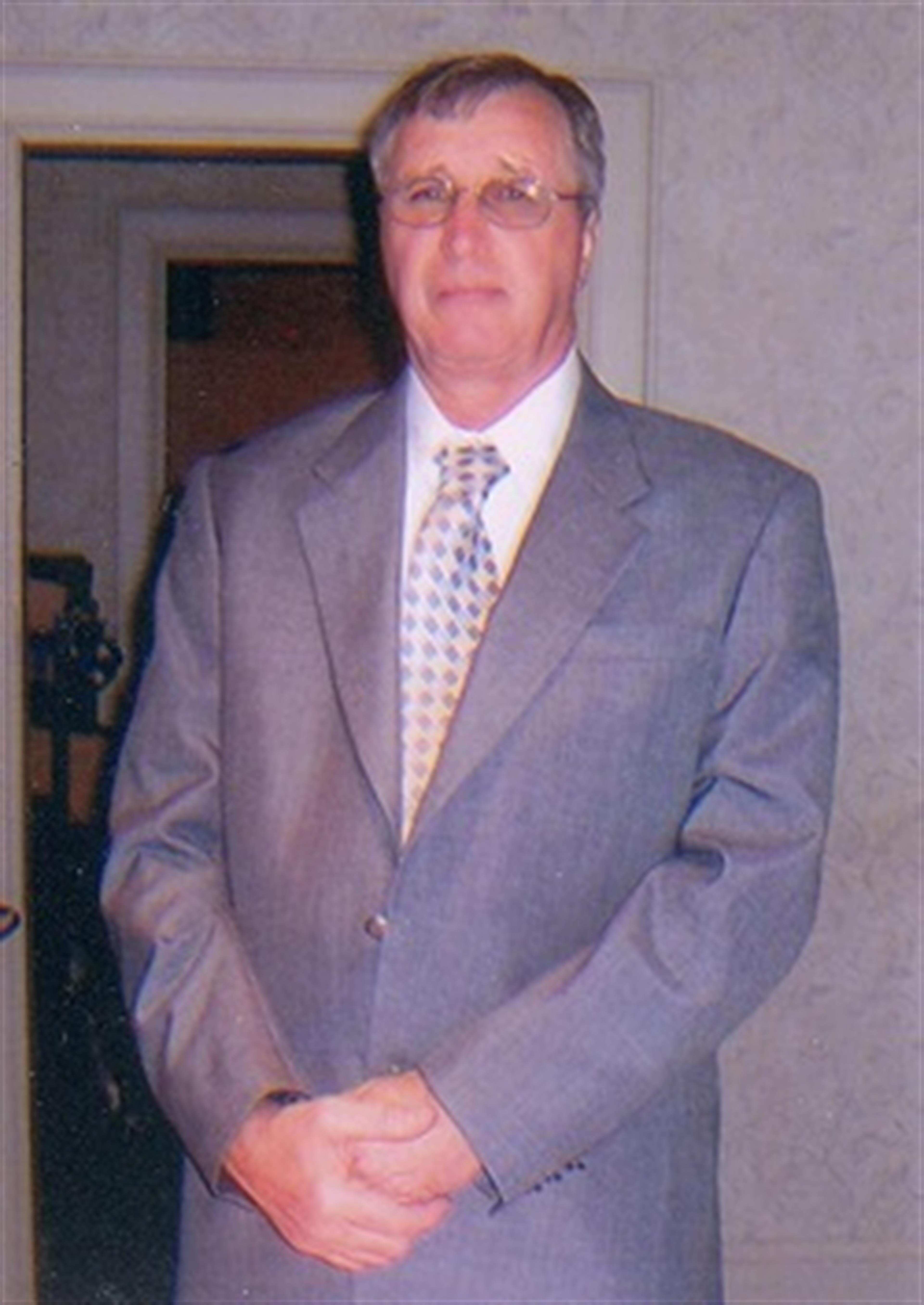 Robert Stewart Sharp