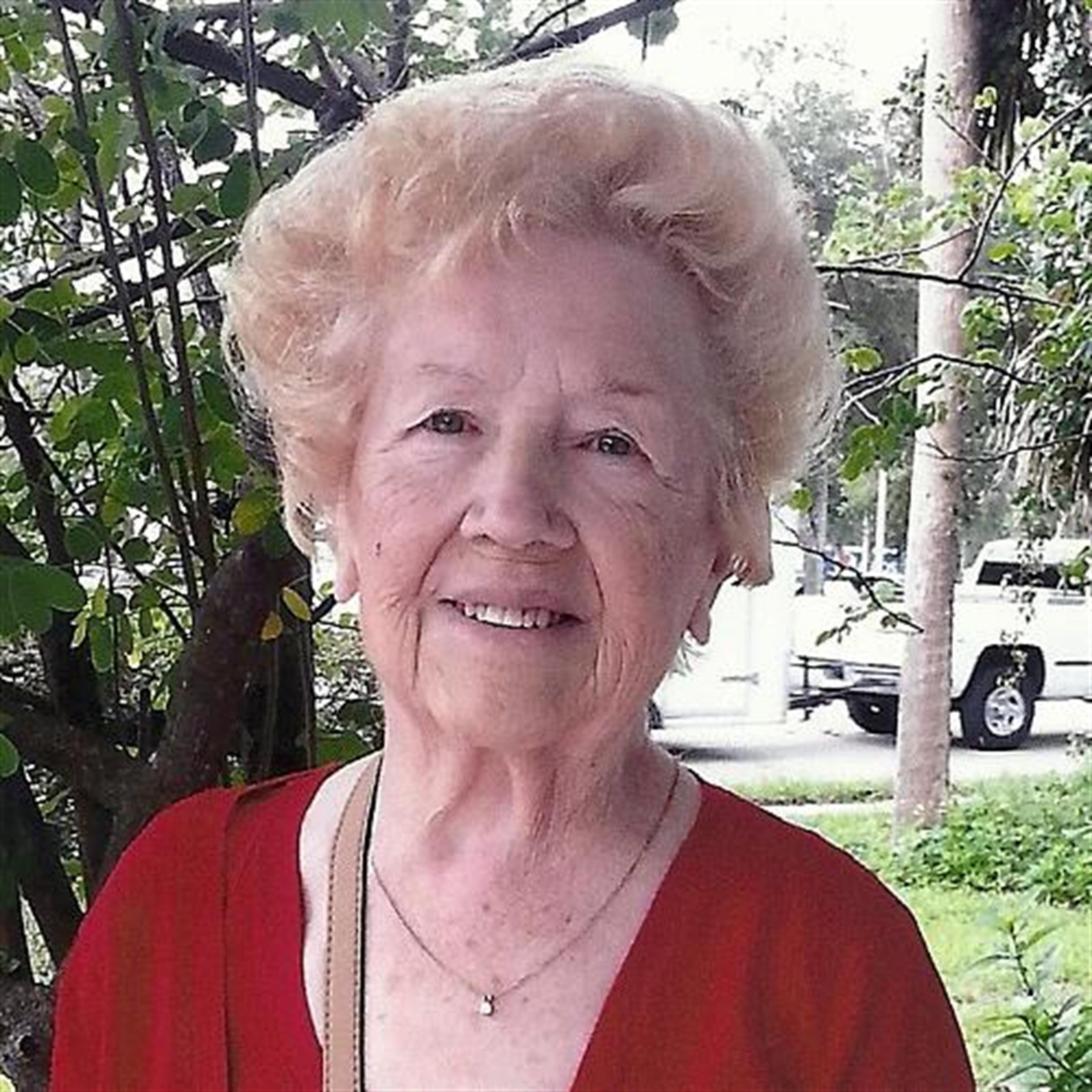 Rosa  Lee Cannon