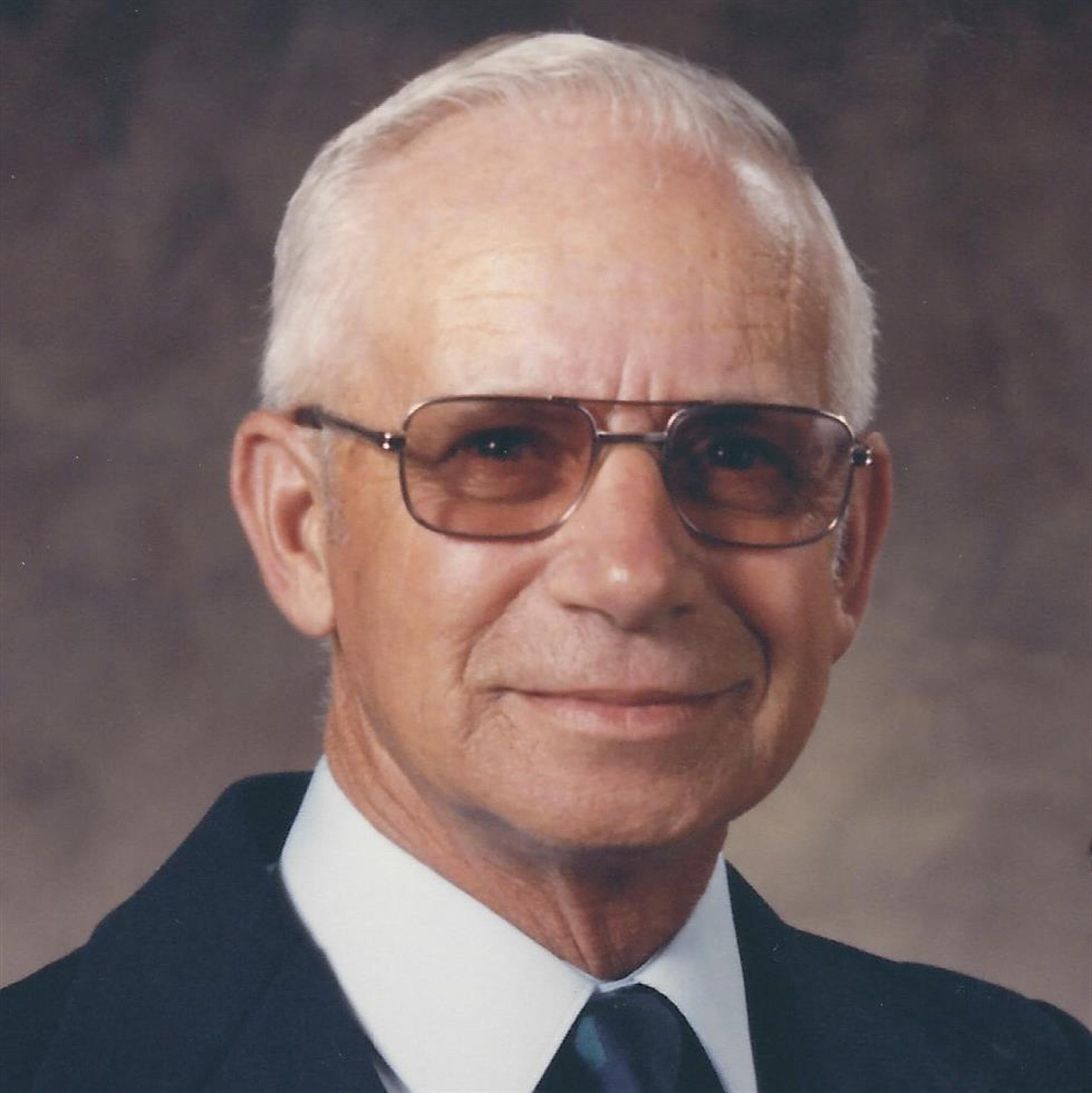 Clifford  Jemes (Lebanon)