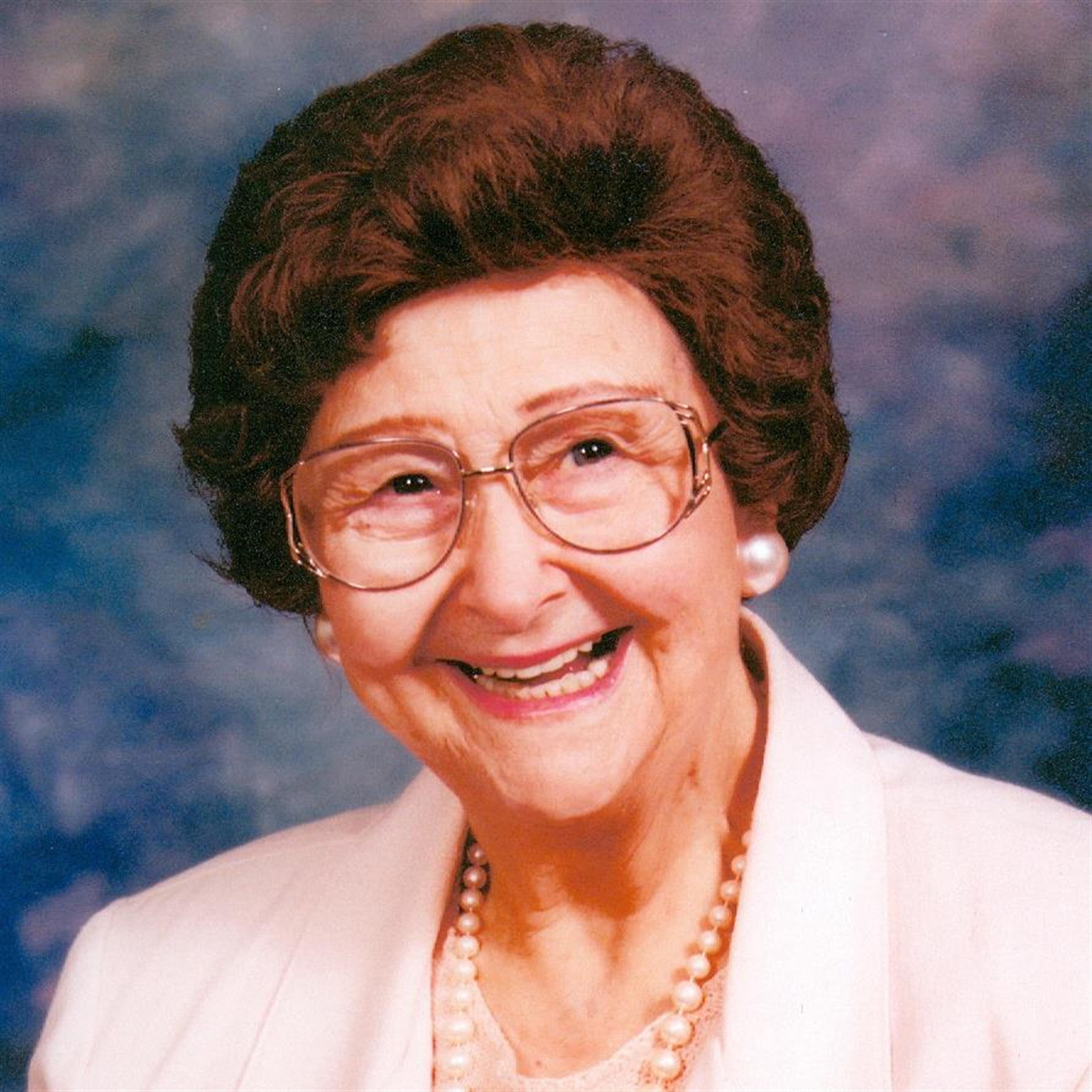 Mrs. Phyllis  Virginia Bianchi-Dawson
