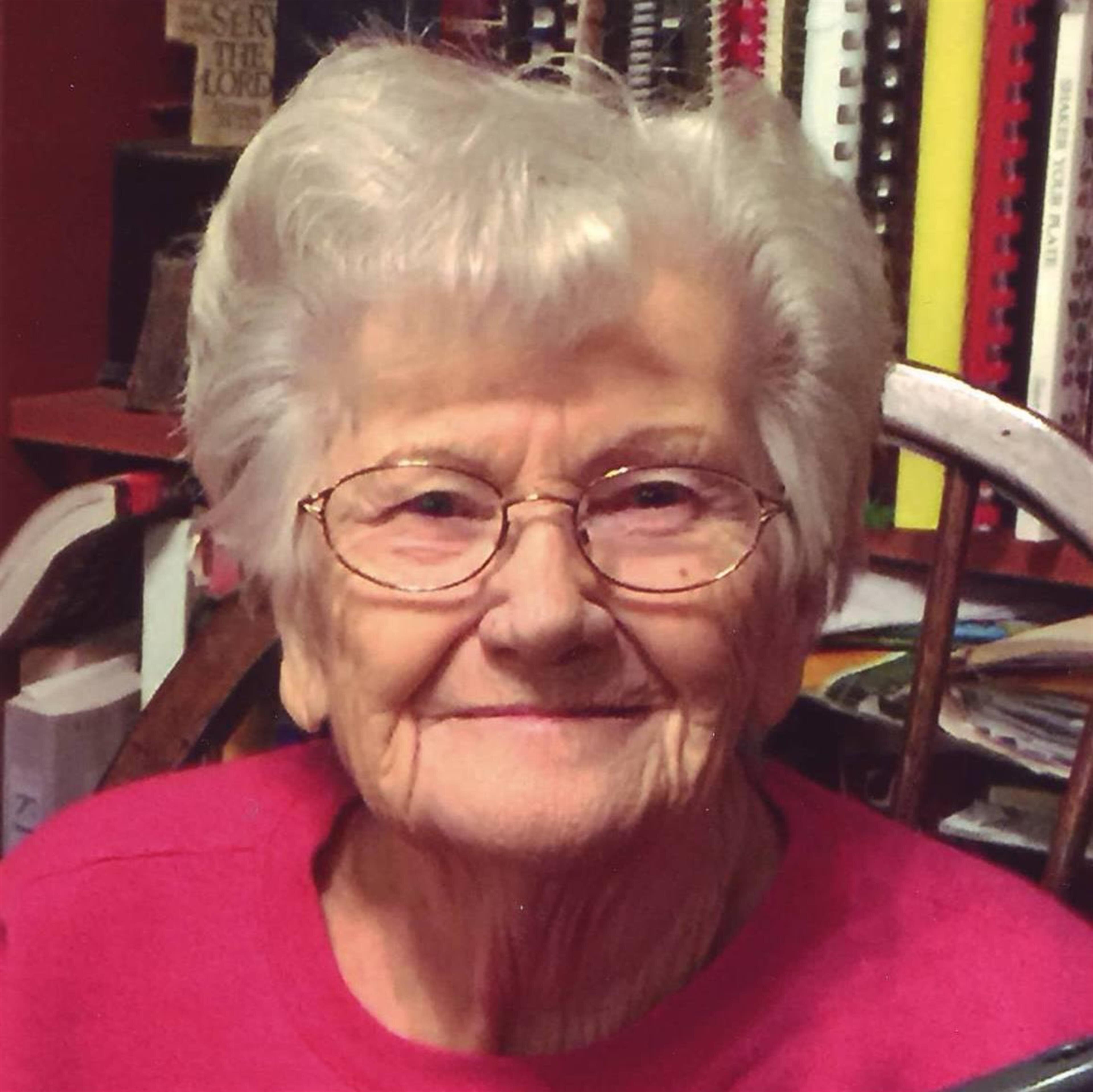 Juanita Faye Uder (Lebanon)