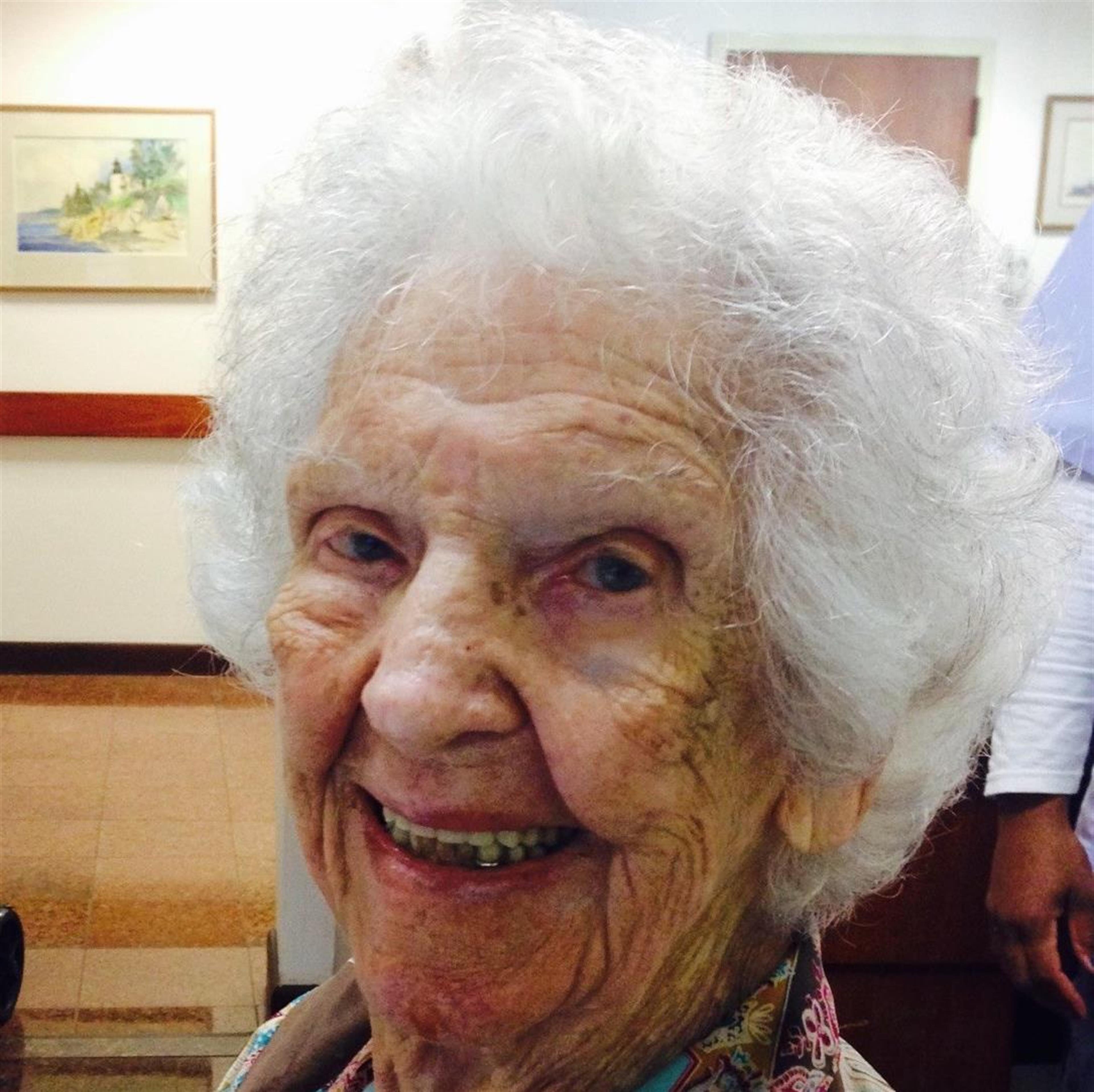 Juana Bauer Somerstein