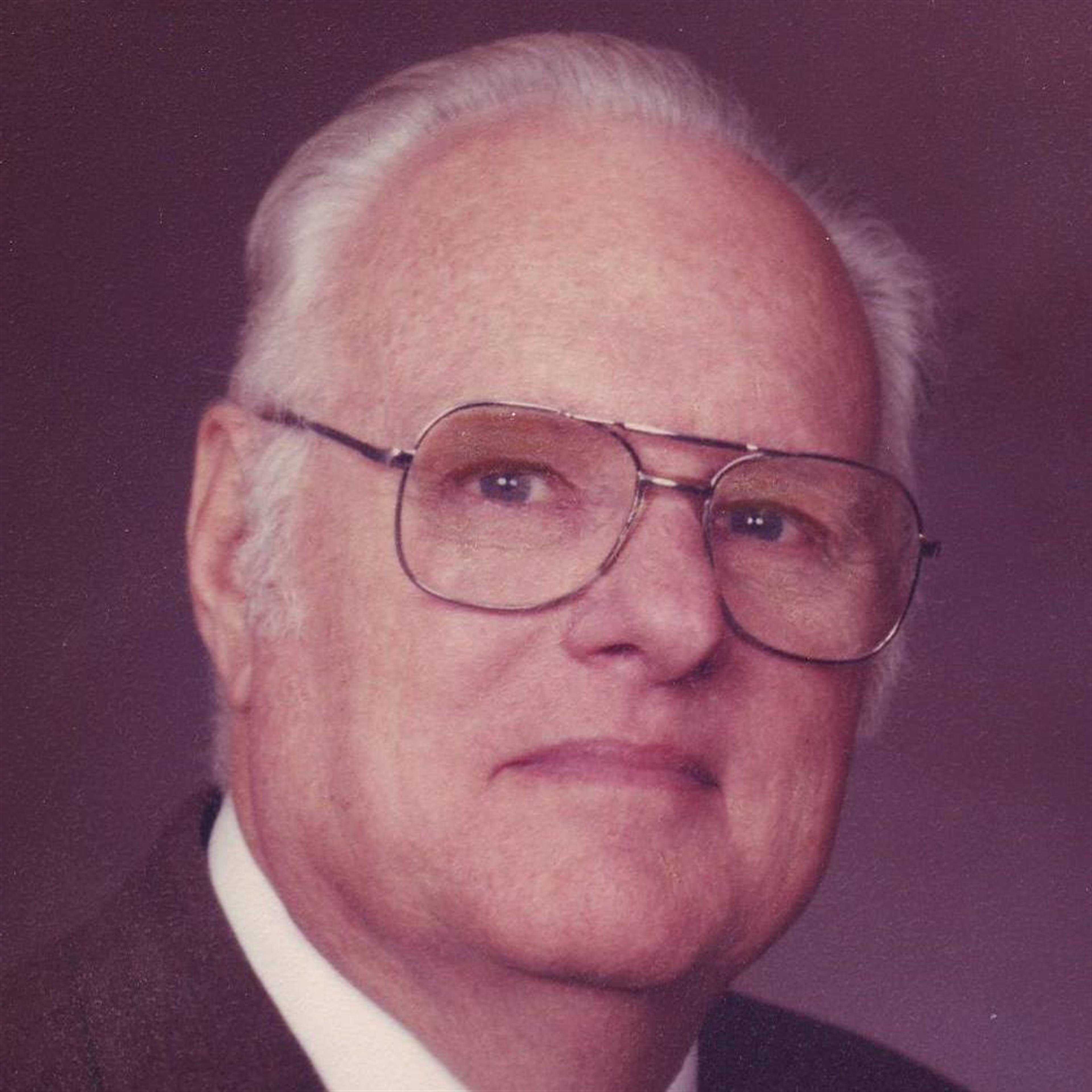 Dr. Paul Mallinckrodt (Lebanon)