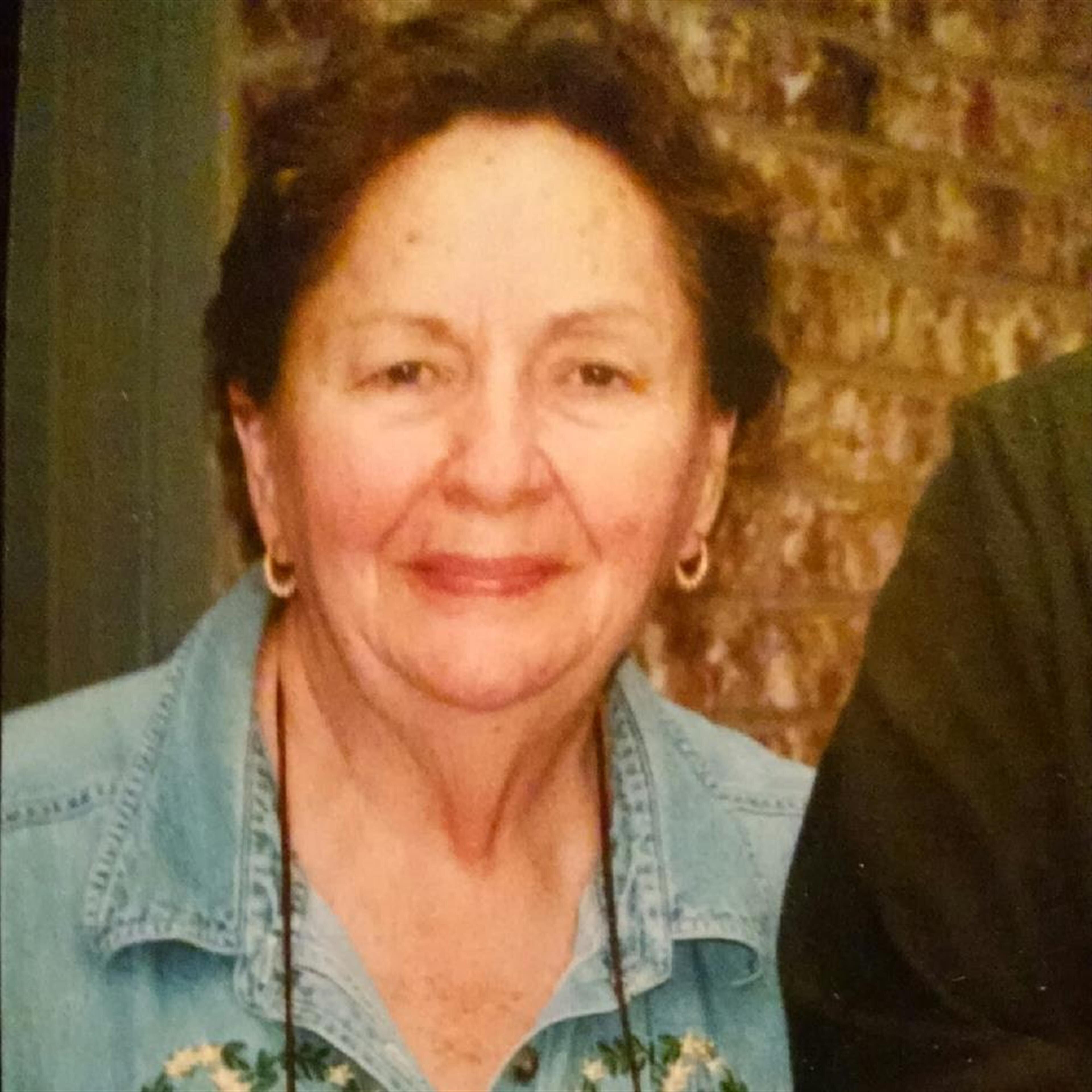 Joyce L Moravitz 