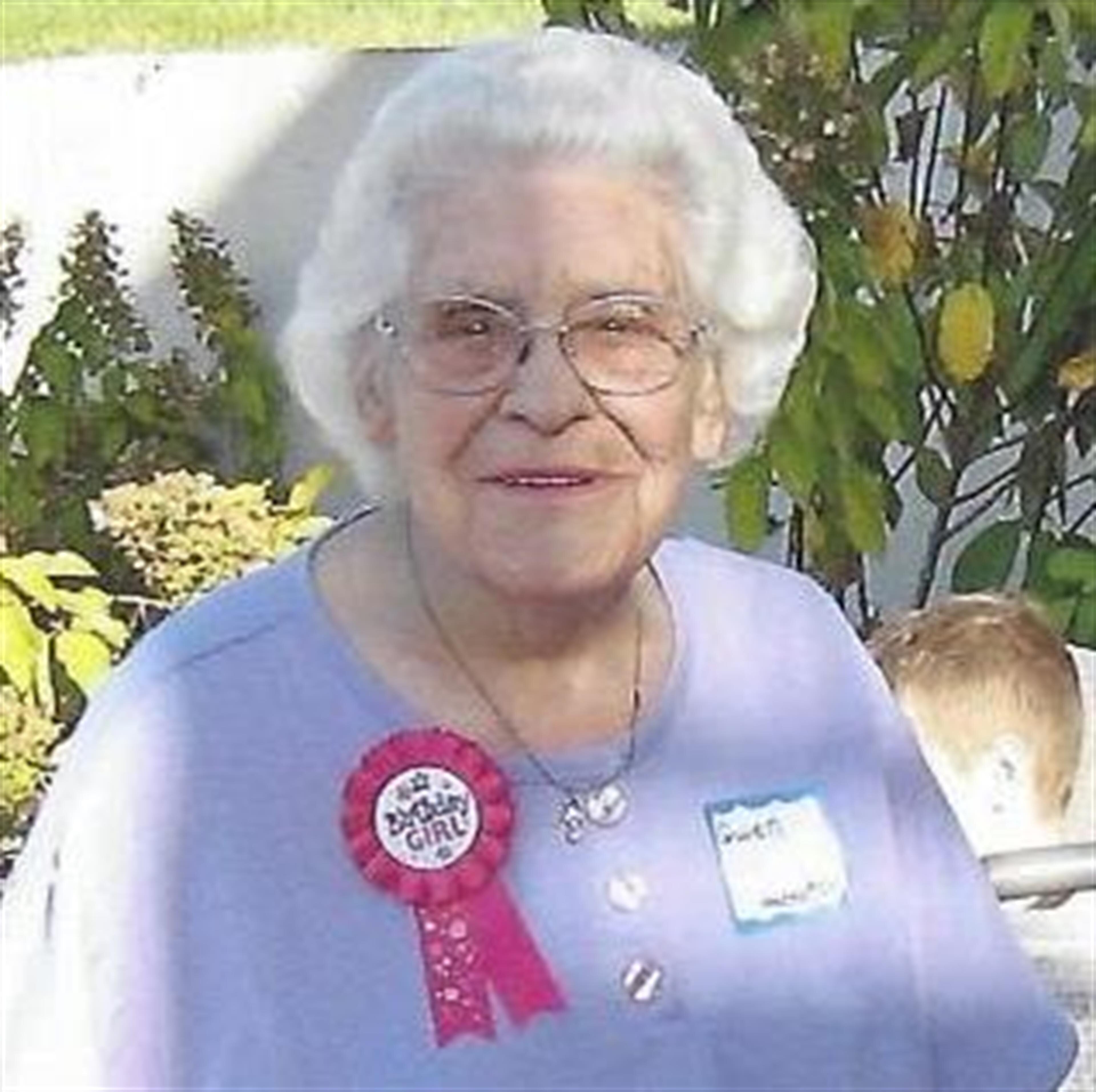 Gwen Marken (Camdenton)