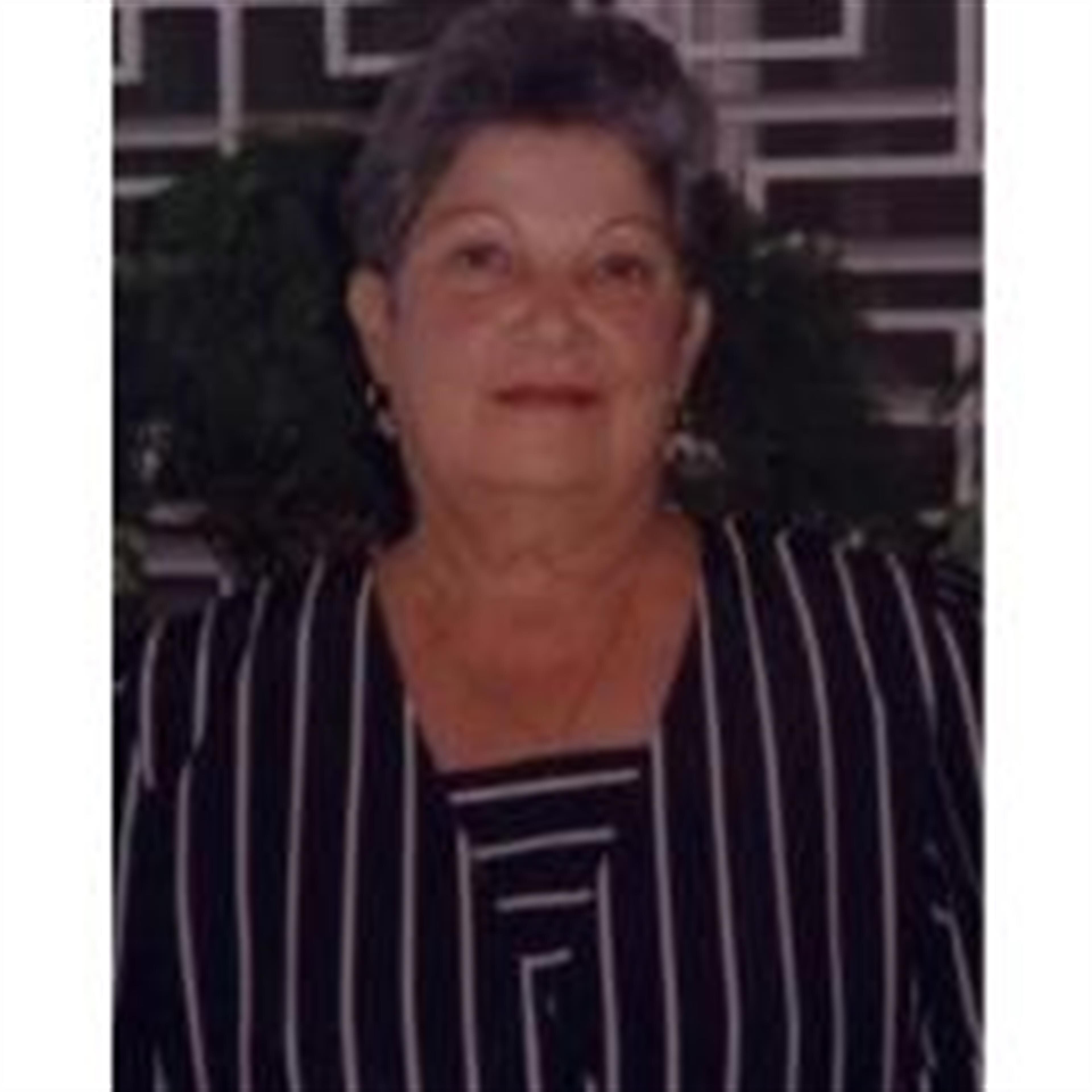 Hilda Edivia Lindsay
