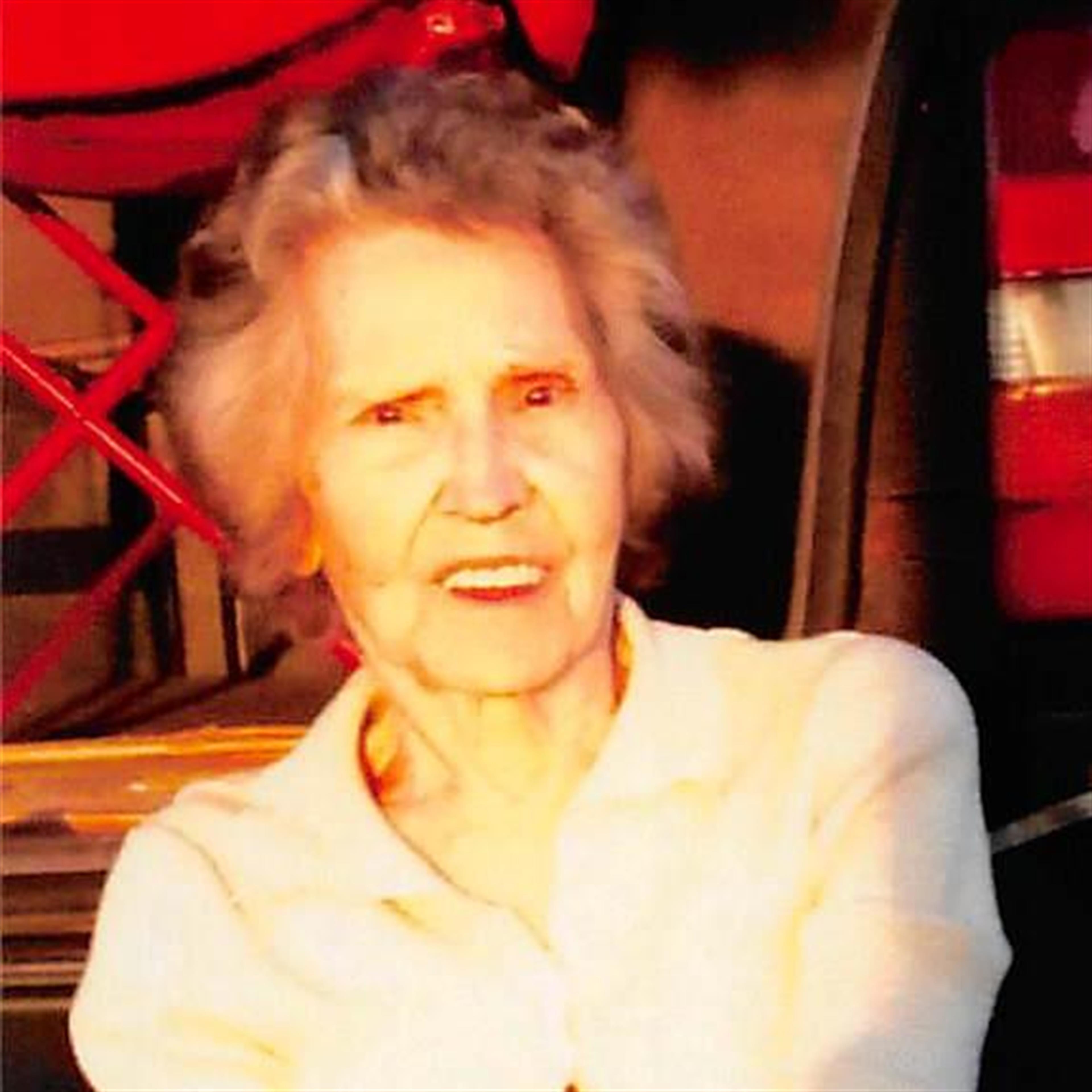 Alena McCurry's obituary picture