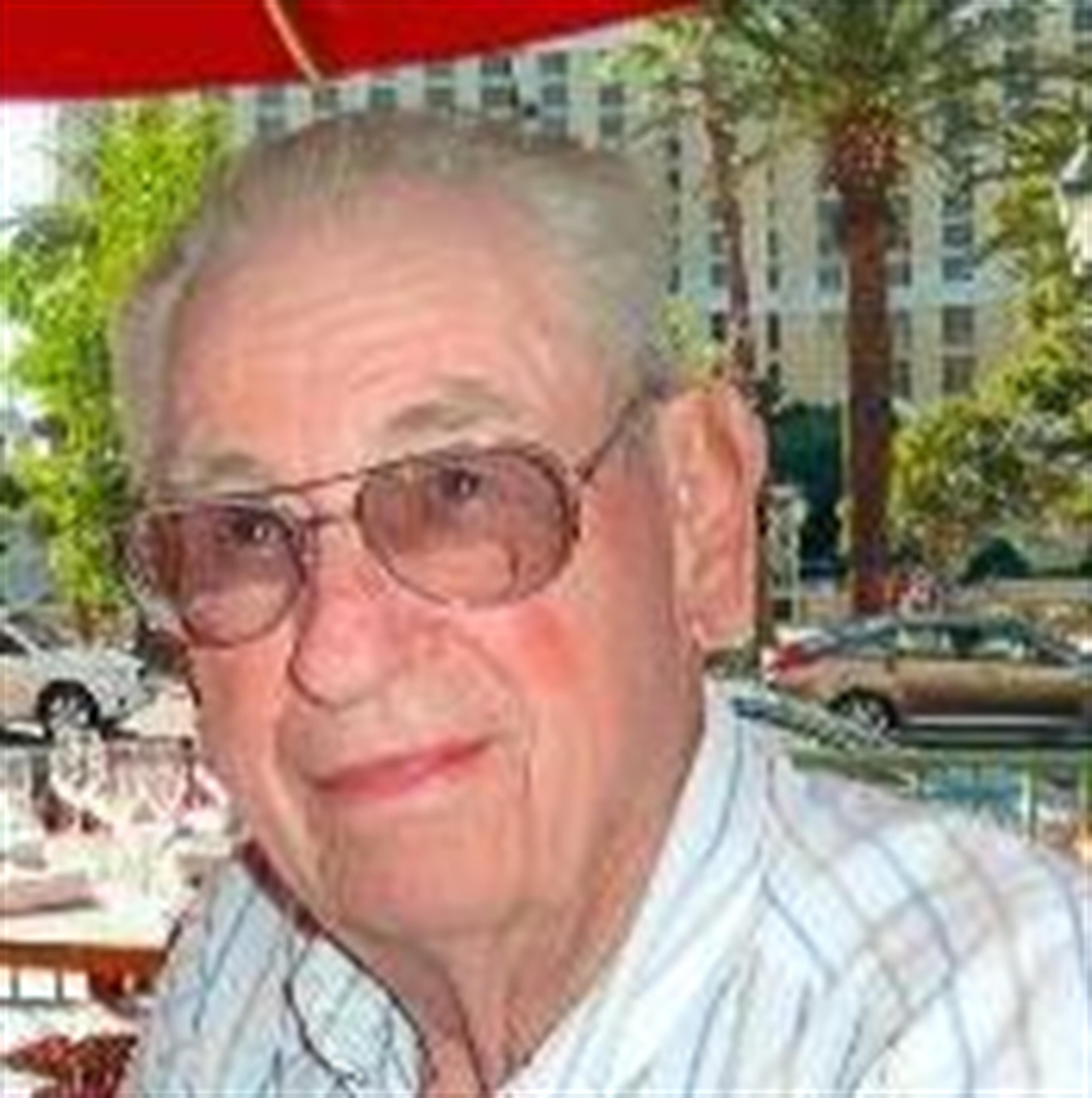 Fred E. Briesacher (Camdenton)