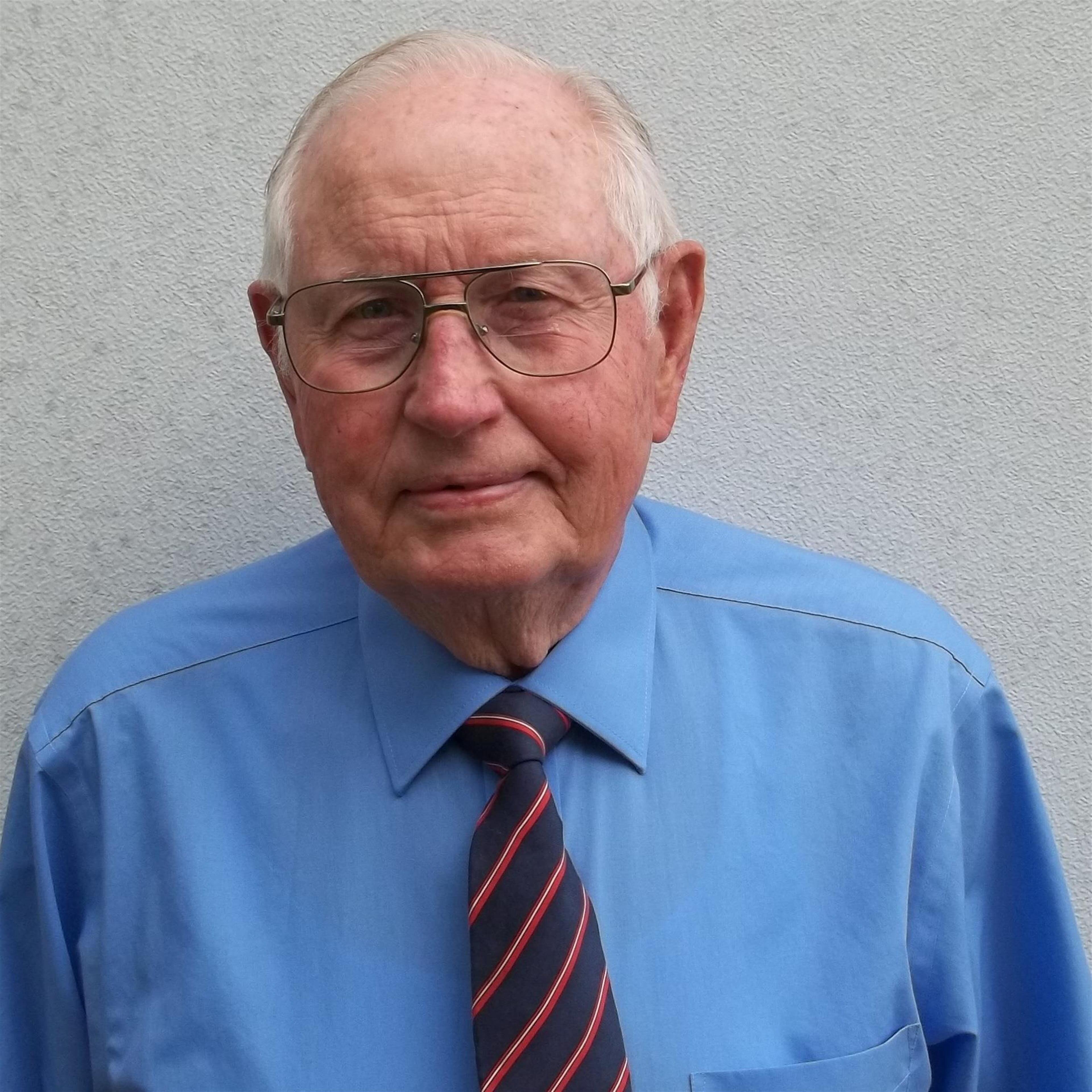 Robert W Hayes (Seymour)